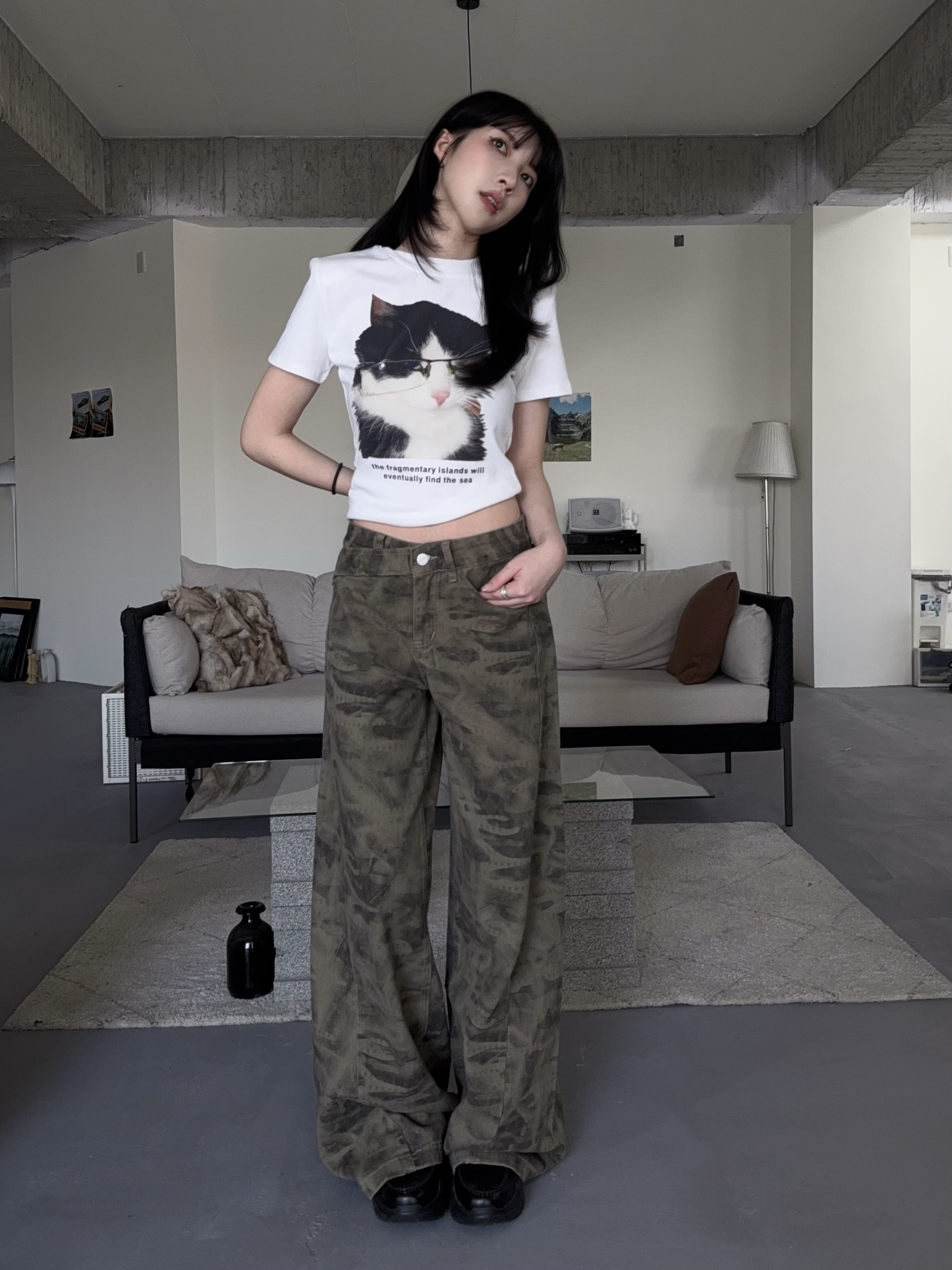 小編私心愛-褲頭交差設計低腰迷彩褲