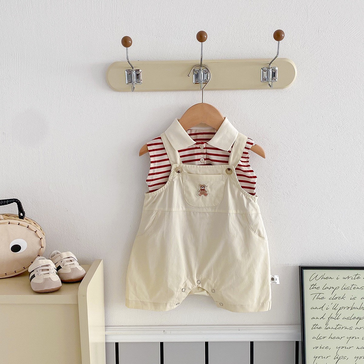 條紋內搭吊帶褲套裝