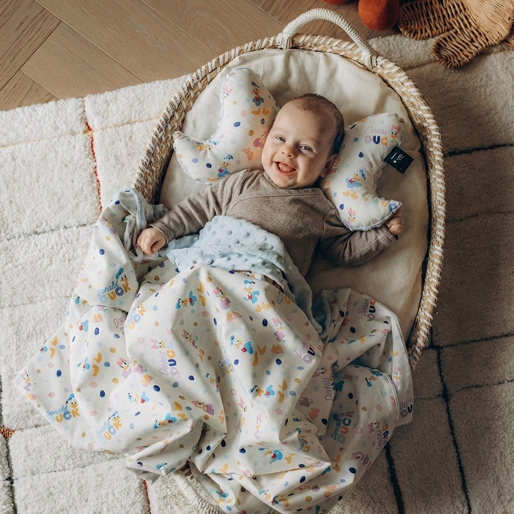 Gift DollBao 唐老鴨睡安穩彌月禮盒 (巧柔豆豆毯標準款+豆豆天使枕)｜歡樂圈圈篇｜柏林寶寶藍