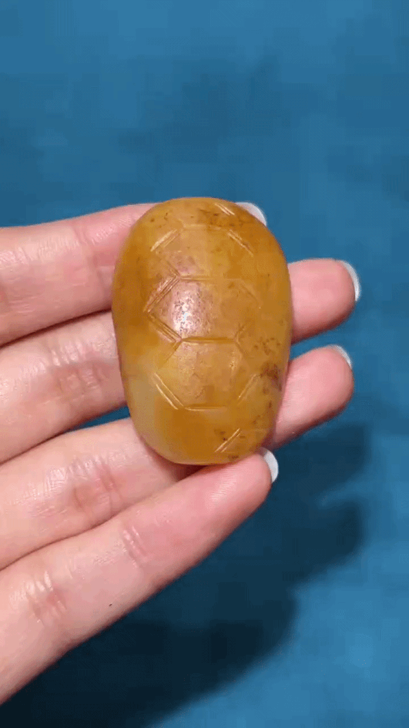 3822 和田玉籽料富甲一方