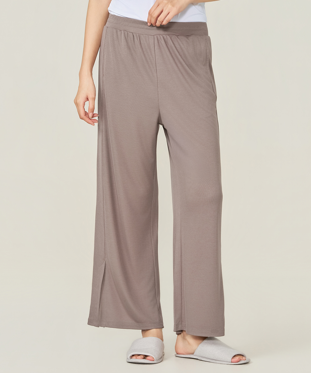 自由空間- FREEWEAR 清涼羅紋女直筒長褲 UE0K2426