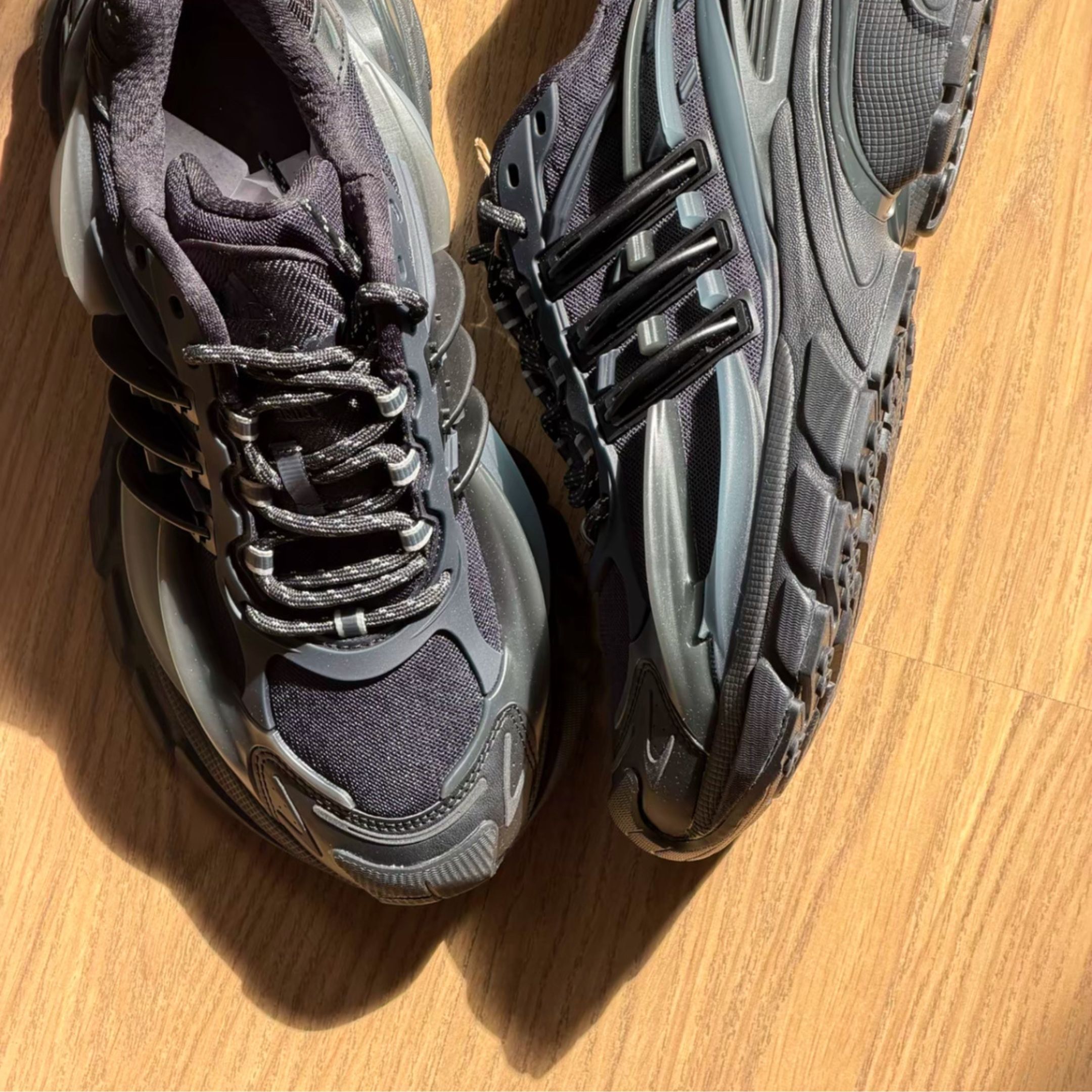 NICEDAY 代購 Pharrell x adidas Adistar Jellyfish 菲董 聯名 水母鞋 黑 黑魂 KJ3841