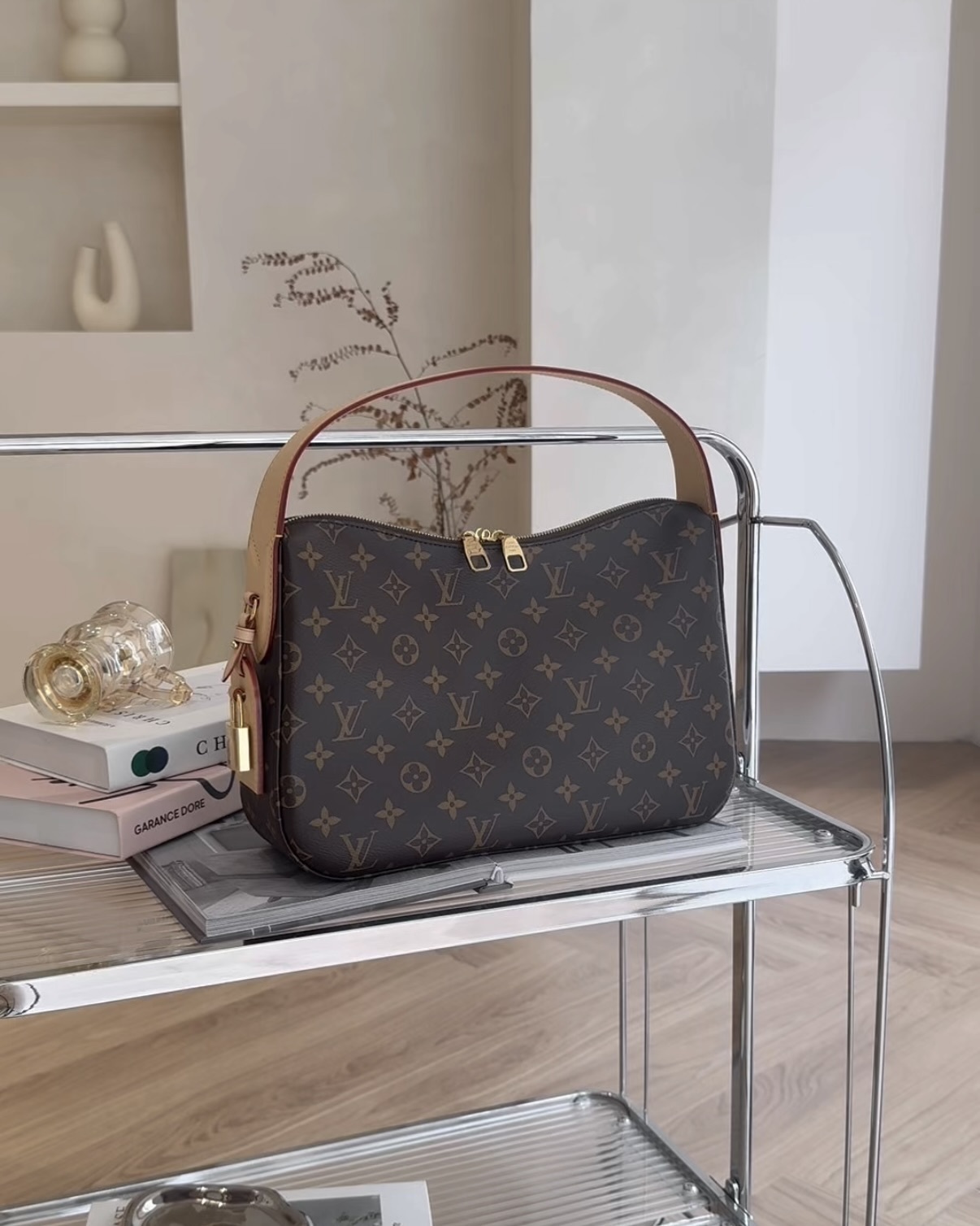 LV｜SLOUCHY PM 鎖頭肩背包 棕色老花 M11952