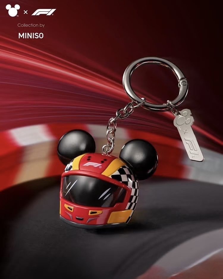 限量發售 F1米奇安全帽吊飾