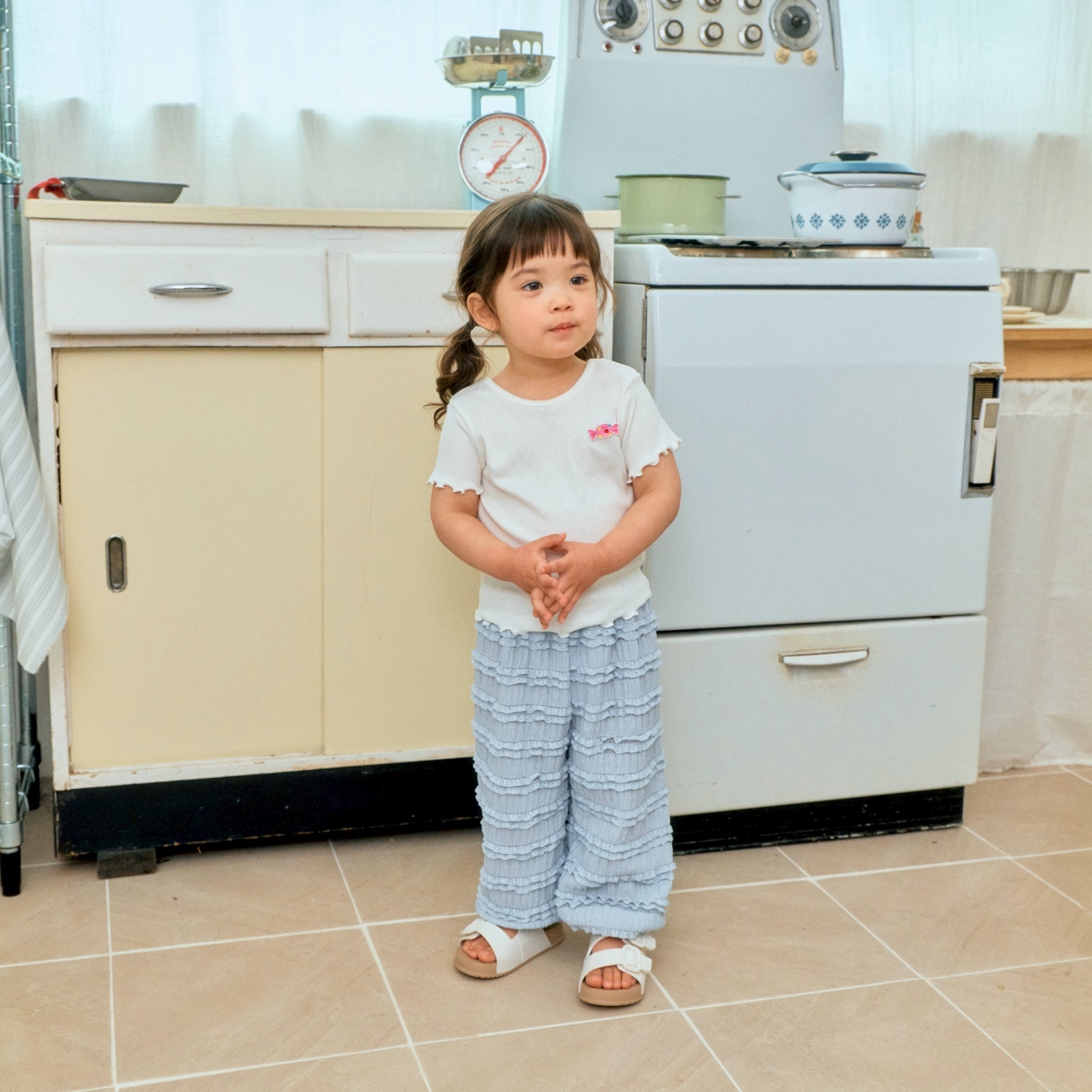 小糖果木耳邊上衣