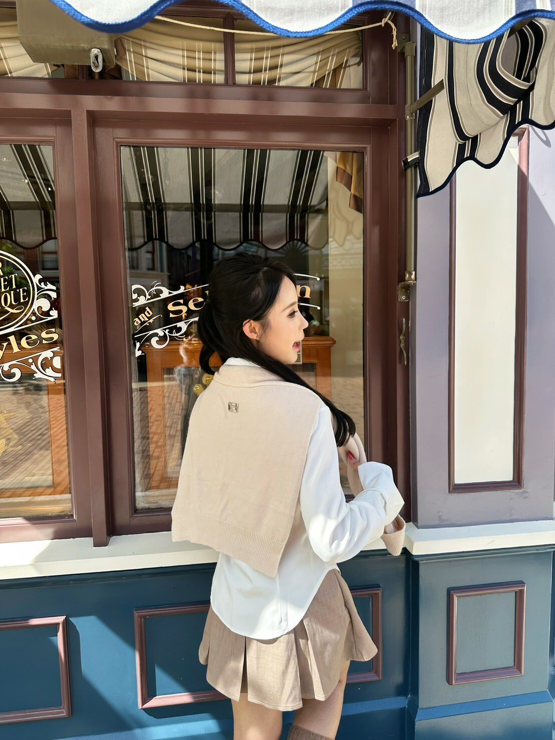 泰晤士河畔‘Thames—披肩