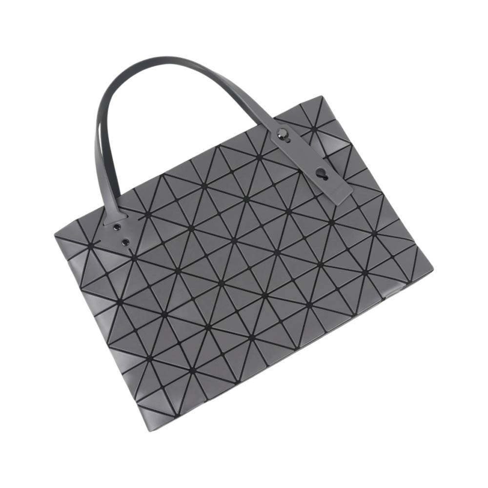 ISSEY MIYAKE 三宅一生 ISSEY MIYAKE三宅一生】BAO BAO ROCK MATTE 7X10 啞光霧面托特包(炭灰色)