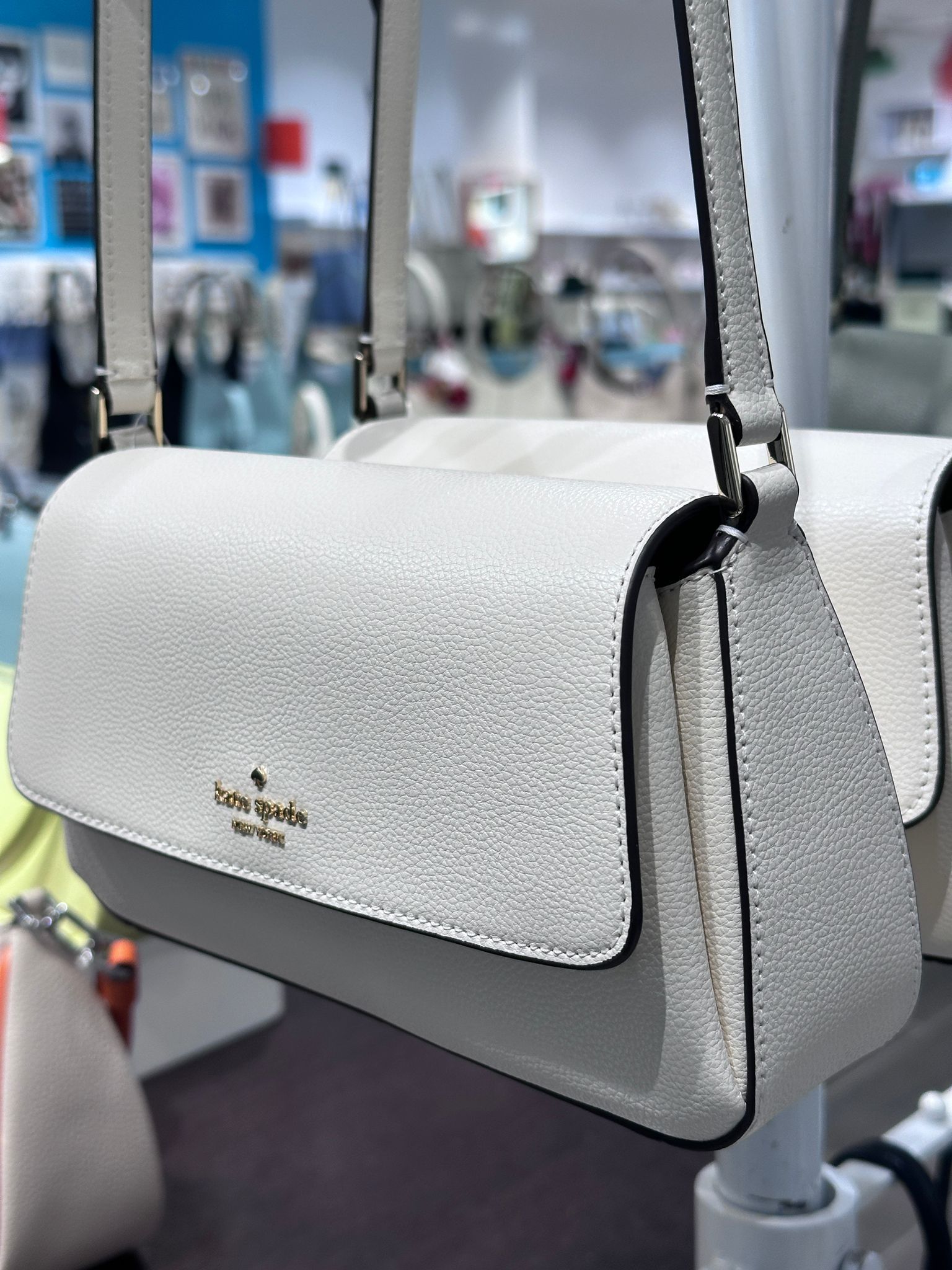 RQ70 KS 白色翻蓋斜背包 Sutton Mini Crossbody Bag
