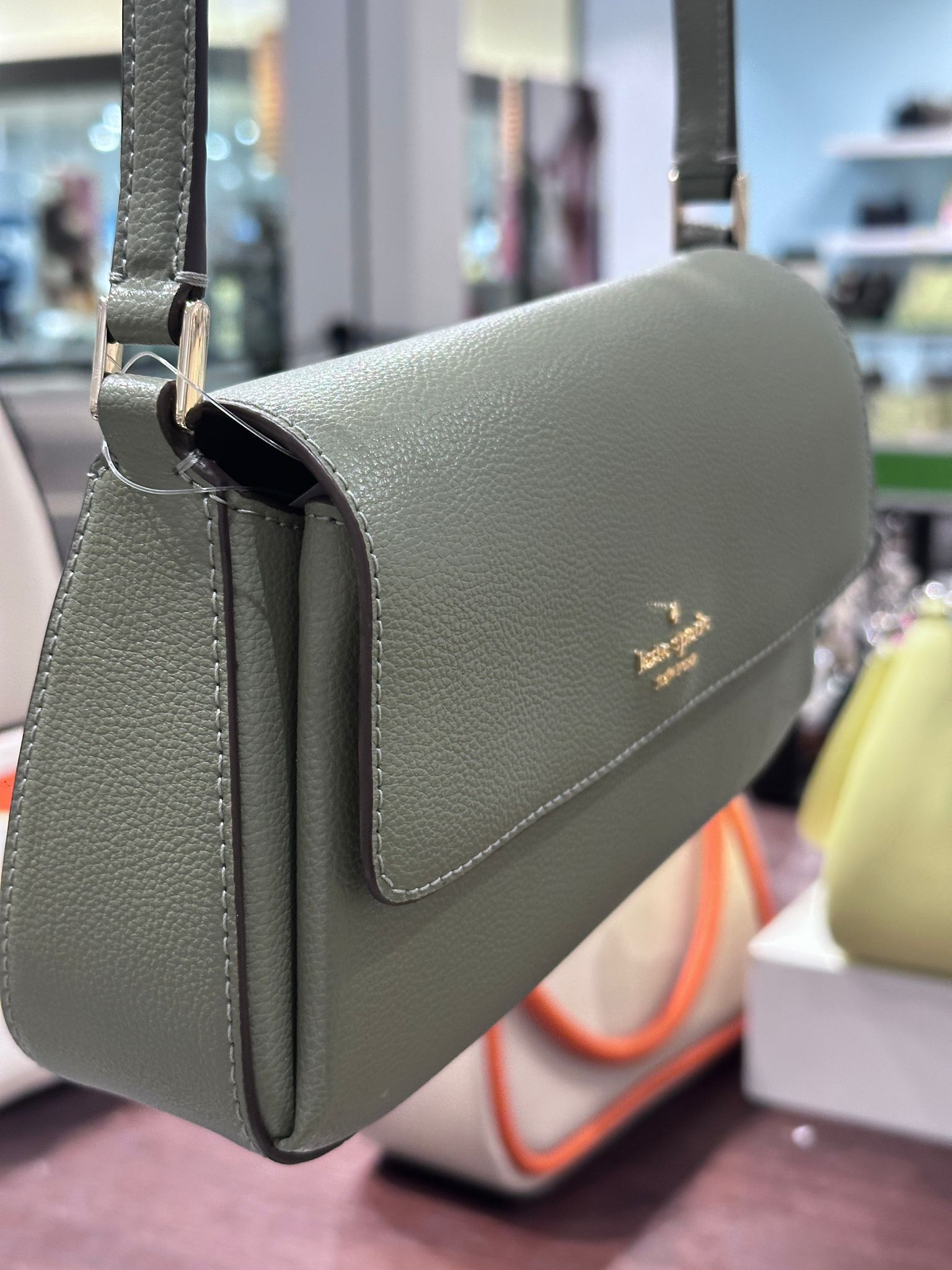 RQ72 KS 綠色翻蓋斜背包 Sutton Mini Crossbody Bag