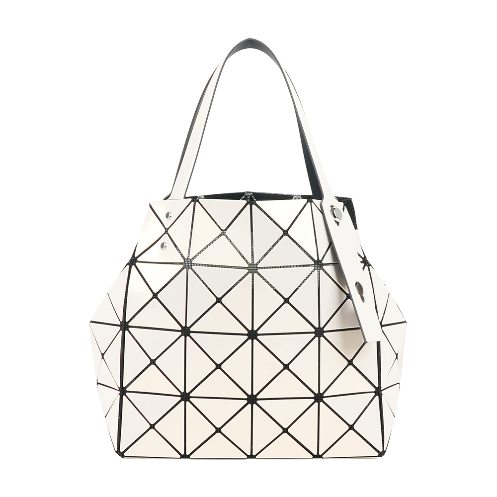 【ISSEY MIYAKE三宅一生】BAO BAO CARAT 4X4 亮面手提小方盒(淺米色)