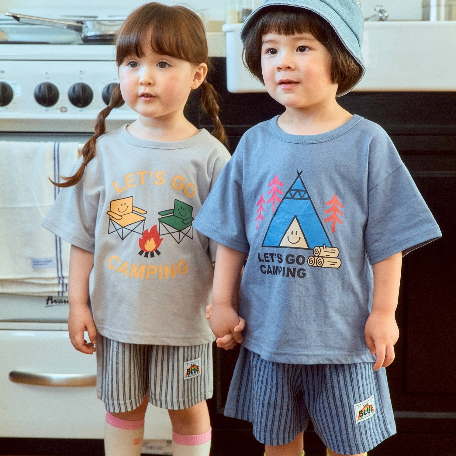 插畫露營風格上衣