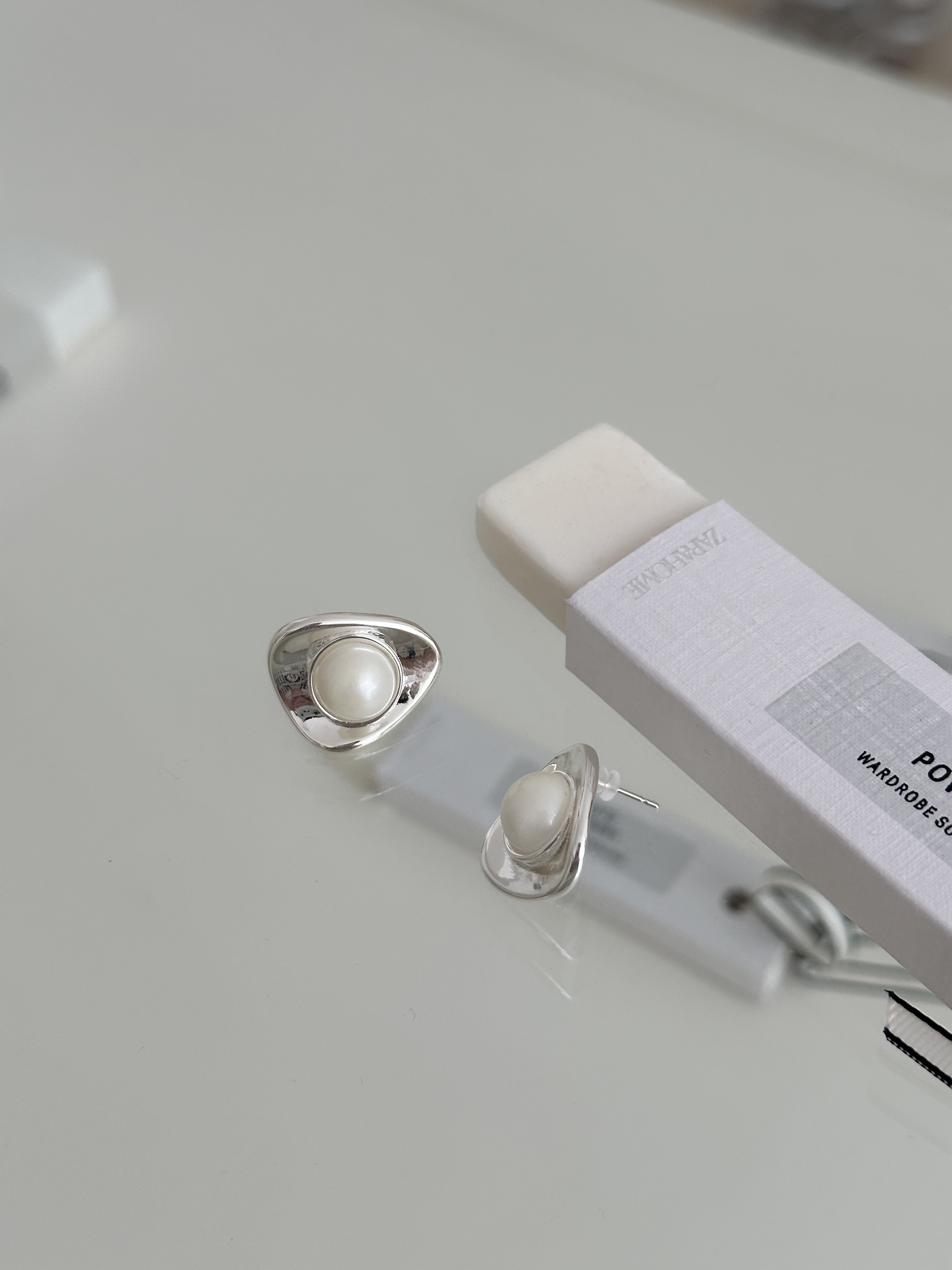 Arpen Pearl Stainless Steel Earring-D121