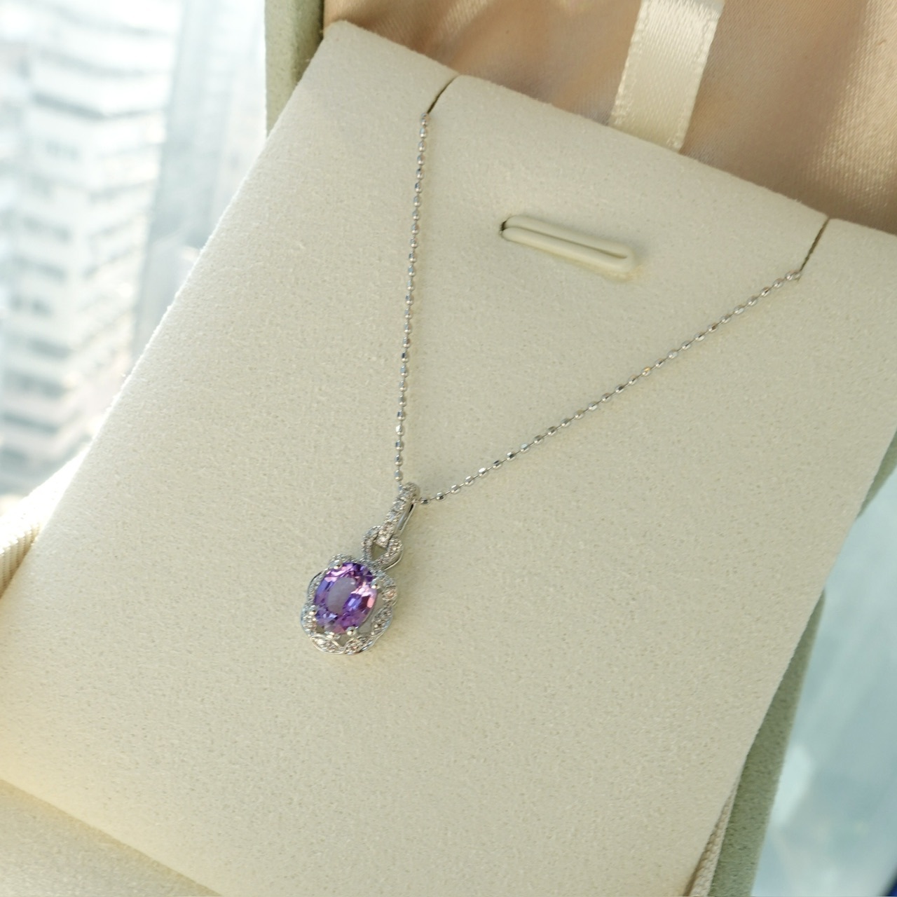 18K金天然無燒紫色藍寶石鑽石吊墜 - 紫羅蘭色