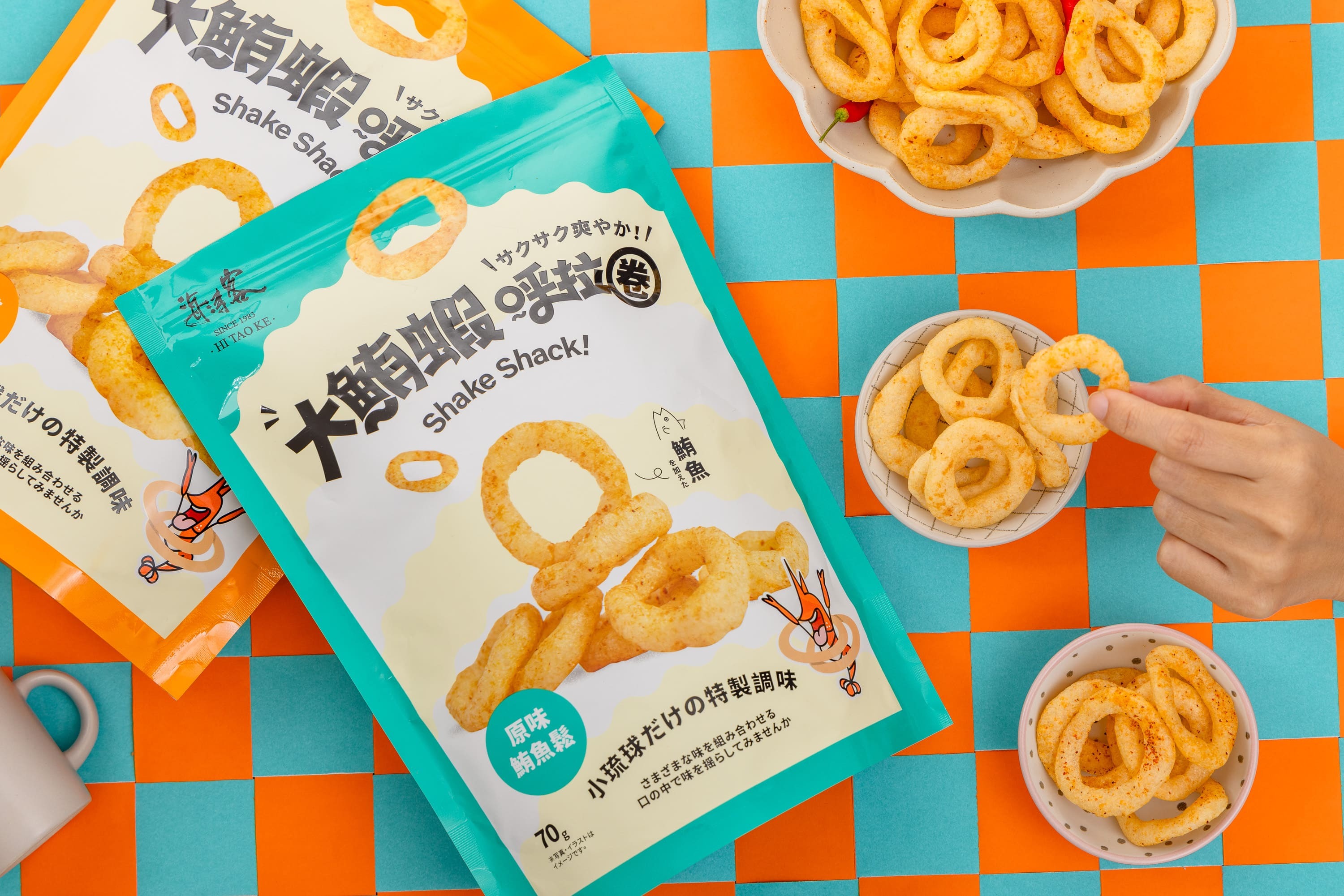 小琉球伴手禮推薦海濤客明星商品：原味、辣味 大鮪蝦呼拉圈