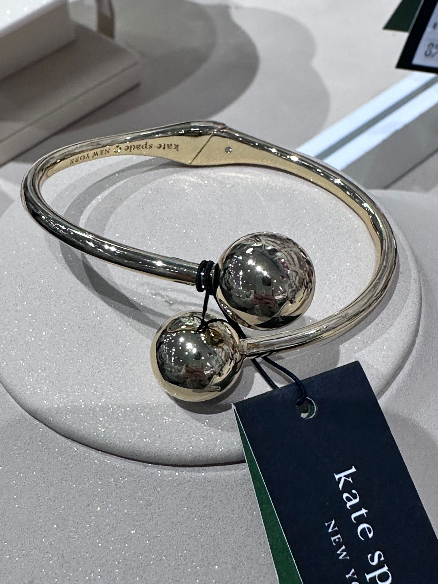 RQ87 KS 金色珠手鈪 Dot Hinged Cuff