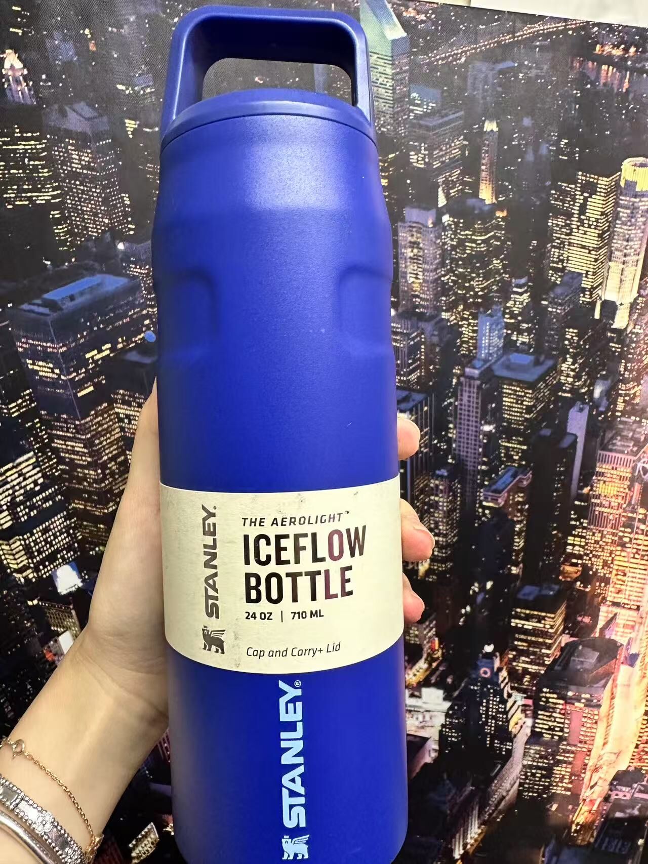 【直播】LX0319101 Stanley The AeroLight™ IceFlow Bottle 極輕隨行瓶(藍色) 24oz