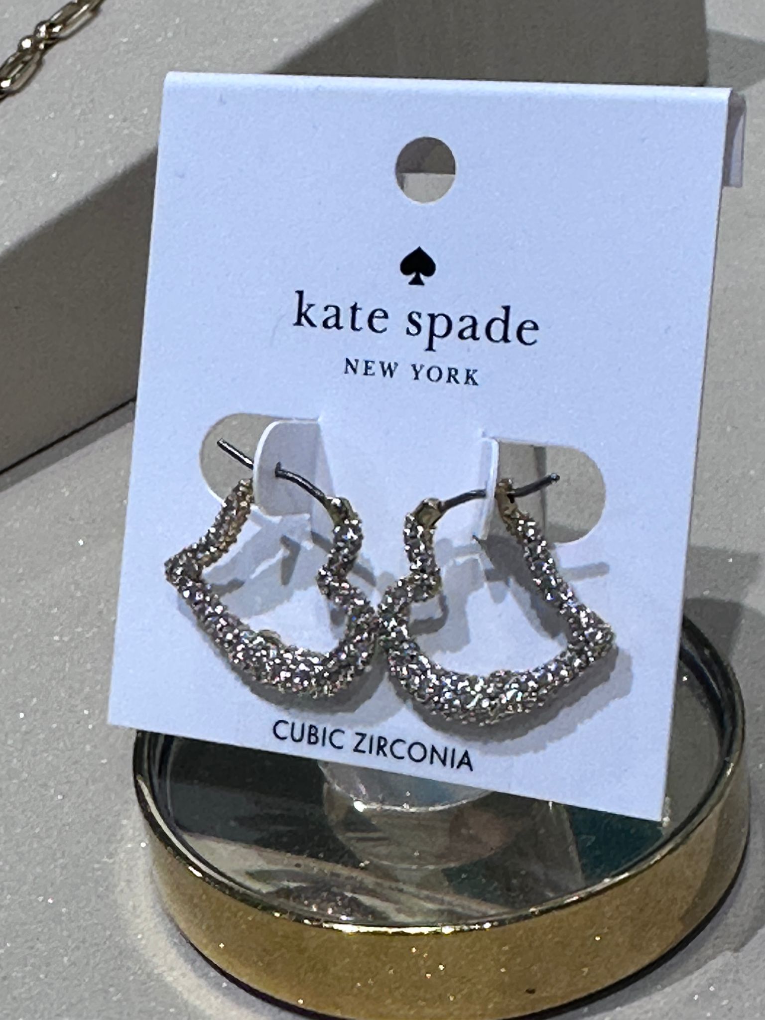 RQ98 KS 閃石心形圈耳環 Amour Pave Huggies