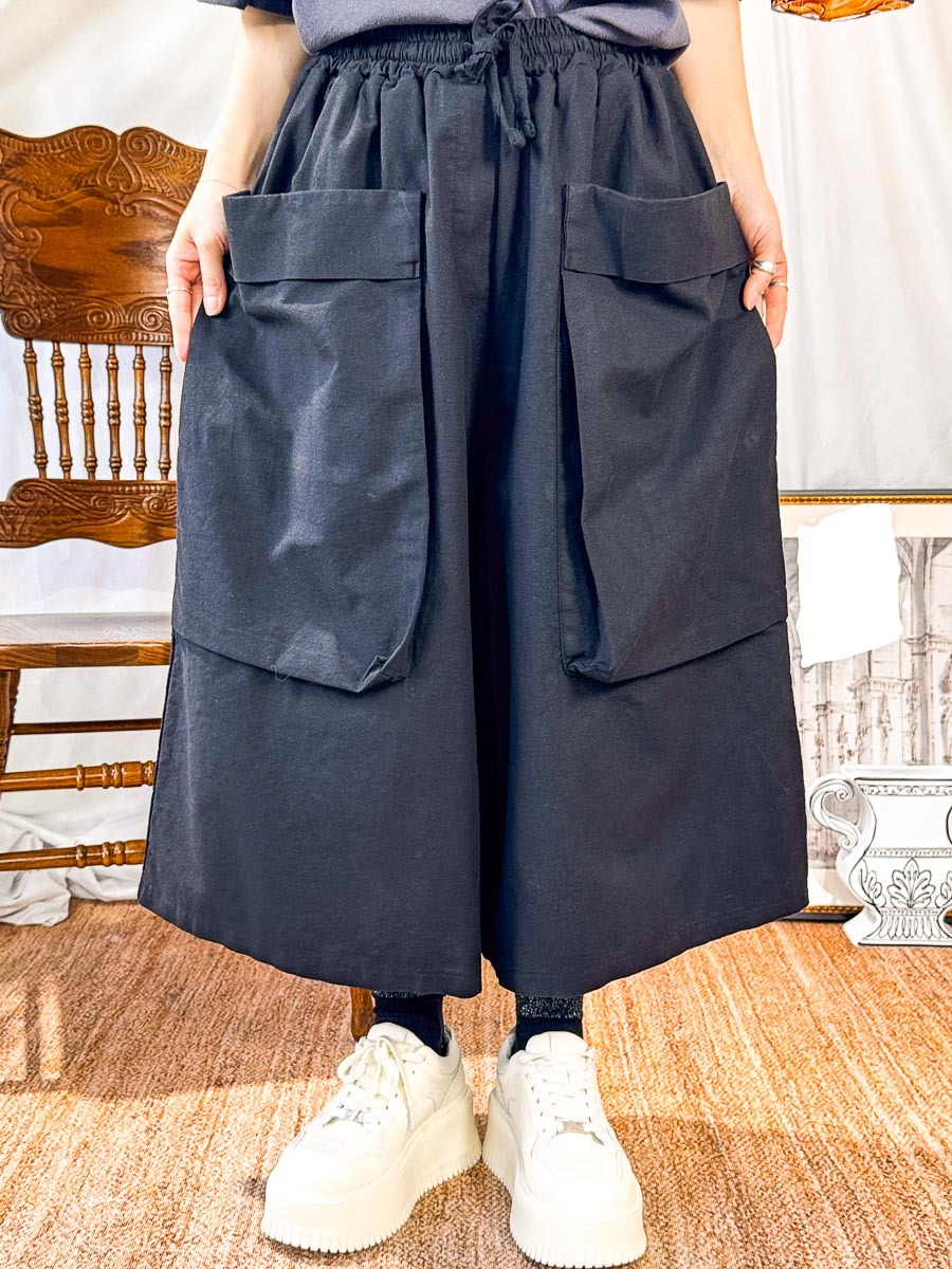 橡根腰束繩．前兩袋．麻棉料裙褲