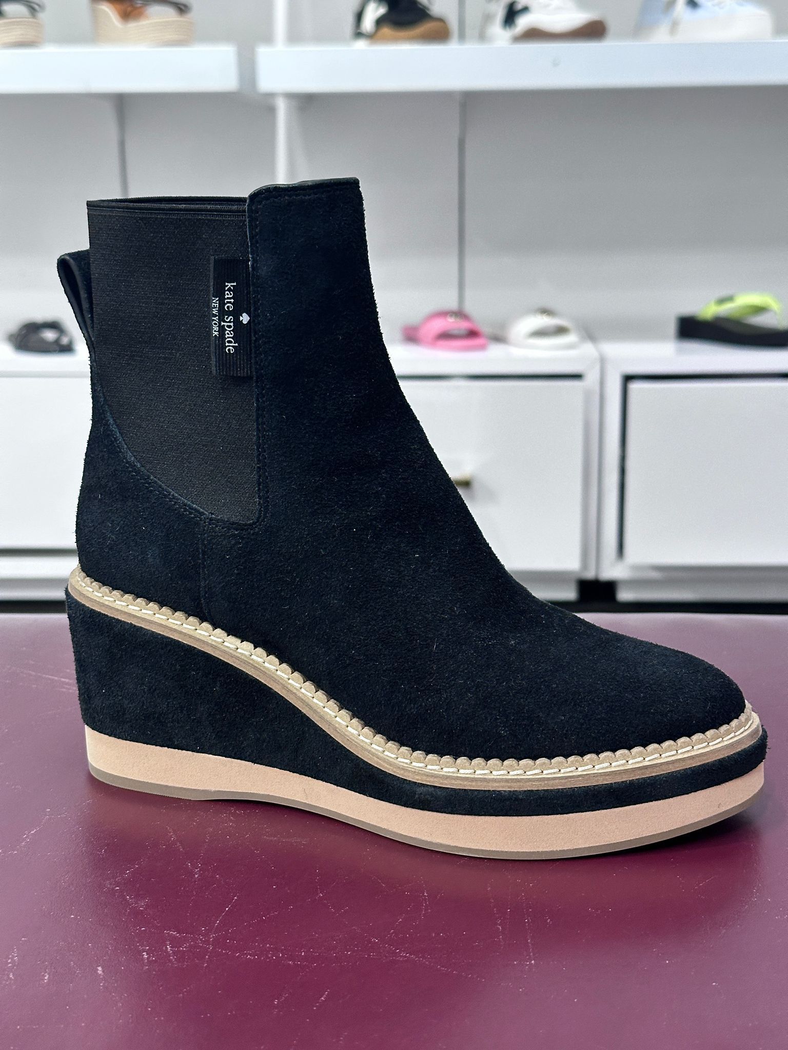 RQ111 KS 黑色麂皮坡跟短靴 (約2.75"踭) Addison Wedge Bootie