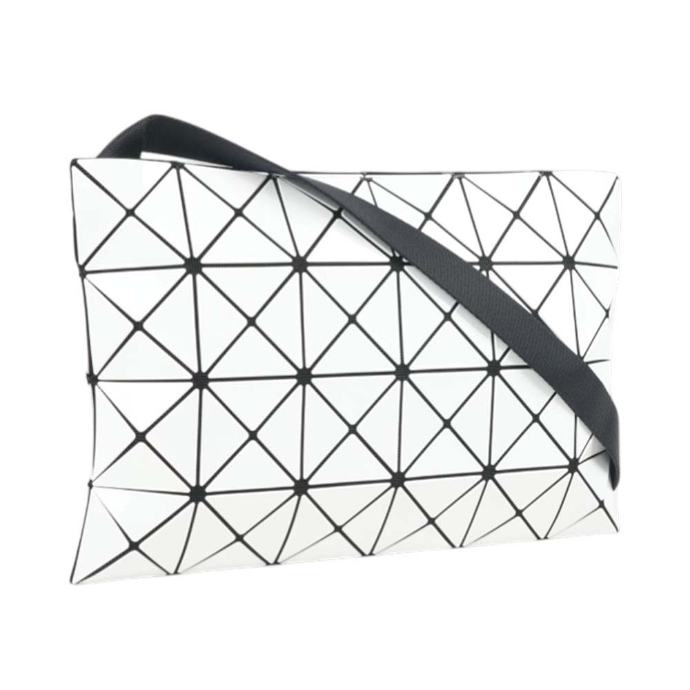 【ISSEY MIYAKE三宅一生】BAO BAO LUCENT 4X6 拉鍊斜背包(白色)