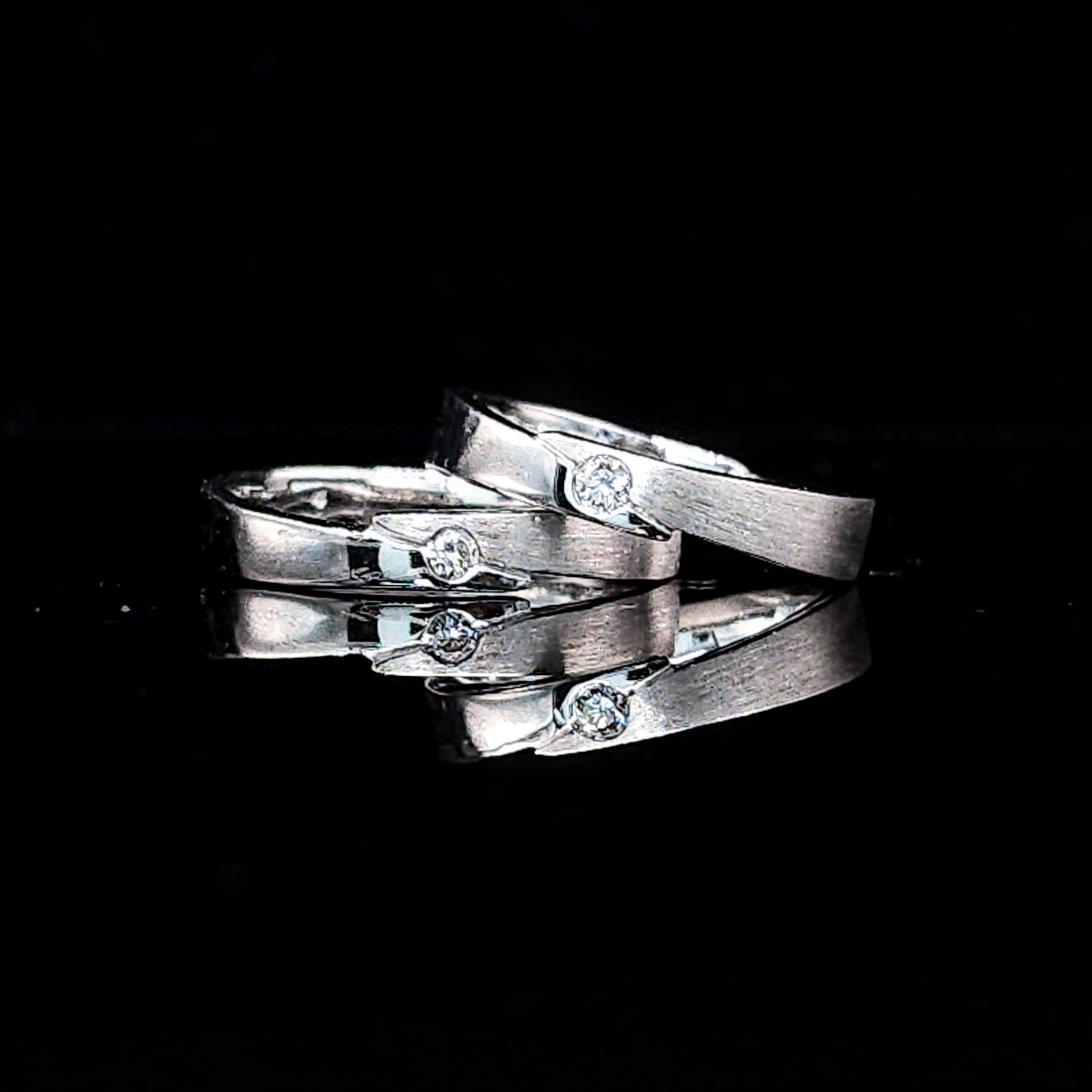 全新18K白金共7份鑽石對裝情侶戒指