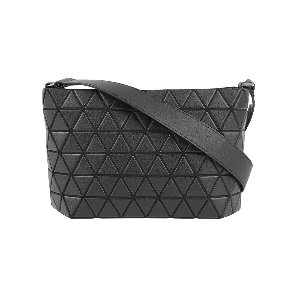 【ISSEY MIYAKE三宅一生】BAO BAO Crystal Matte 啞光霧面拉鍊斜背包(黑色)