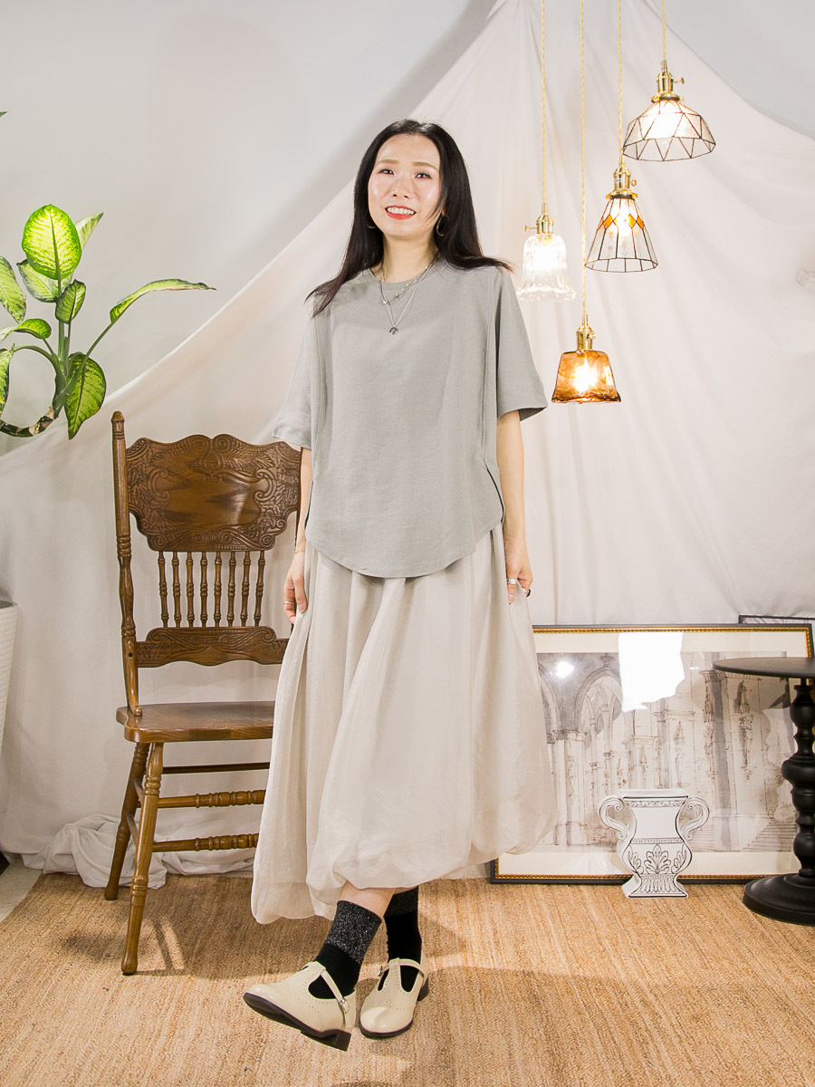 不規則下擺．COTTON料TOP