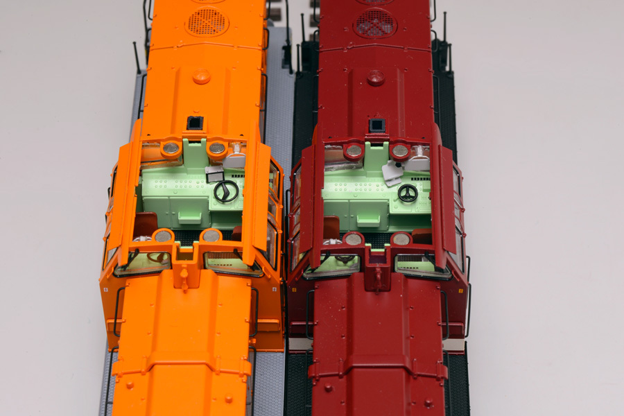 ESU 71762  H0規 柴油機車V100 DR，202 594 DB，交通紅色，第五時期，原型車約2000年