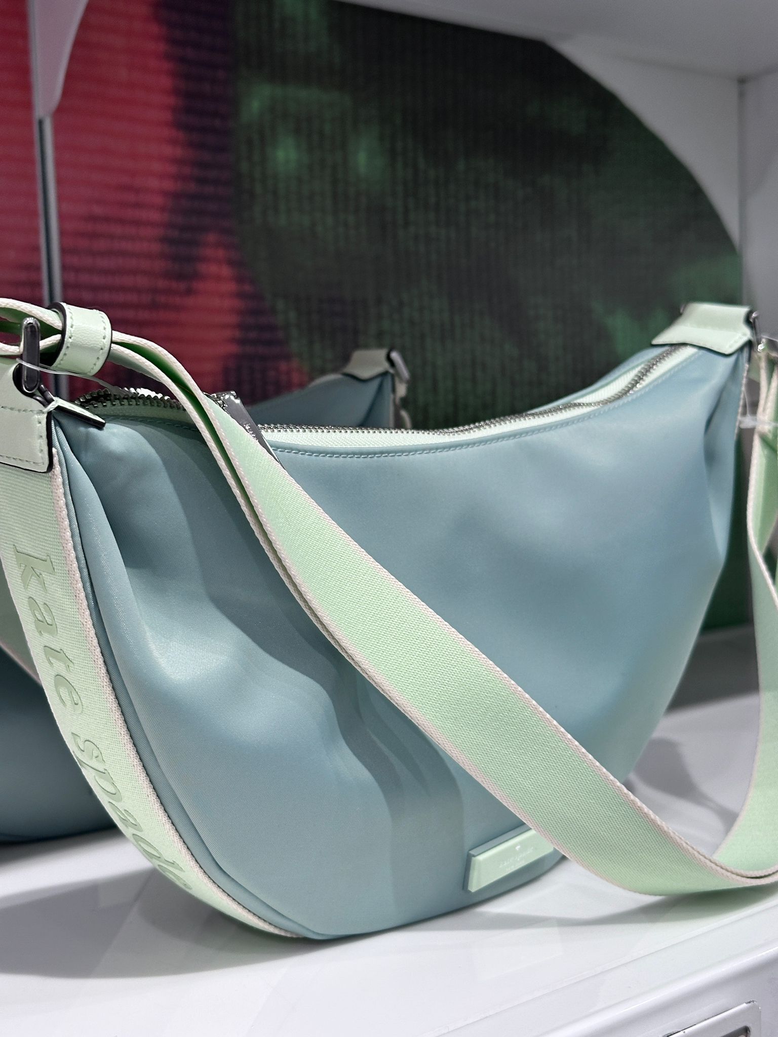 RQ126 KS 藍綠拼色尼龍半月斜背包 Carter Nylon Sling Crossbody Bag