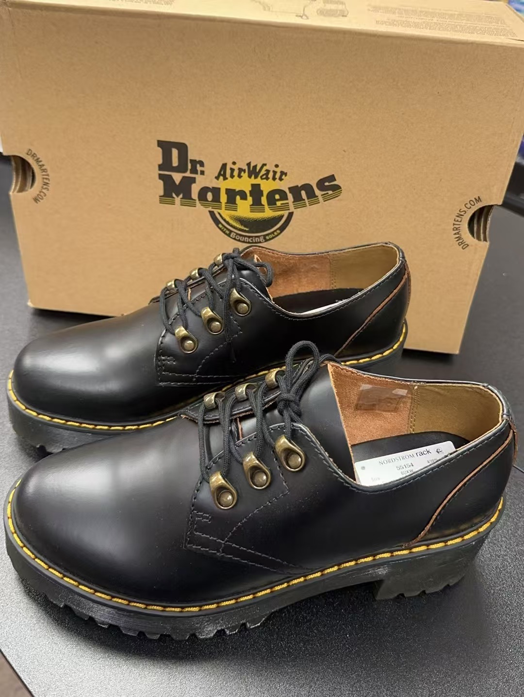 【直播】LX0319119 Dr. Martens  Leona Low 女款厚底德比鞋