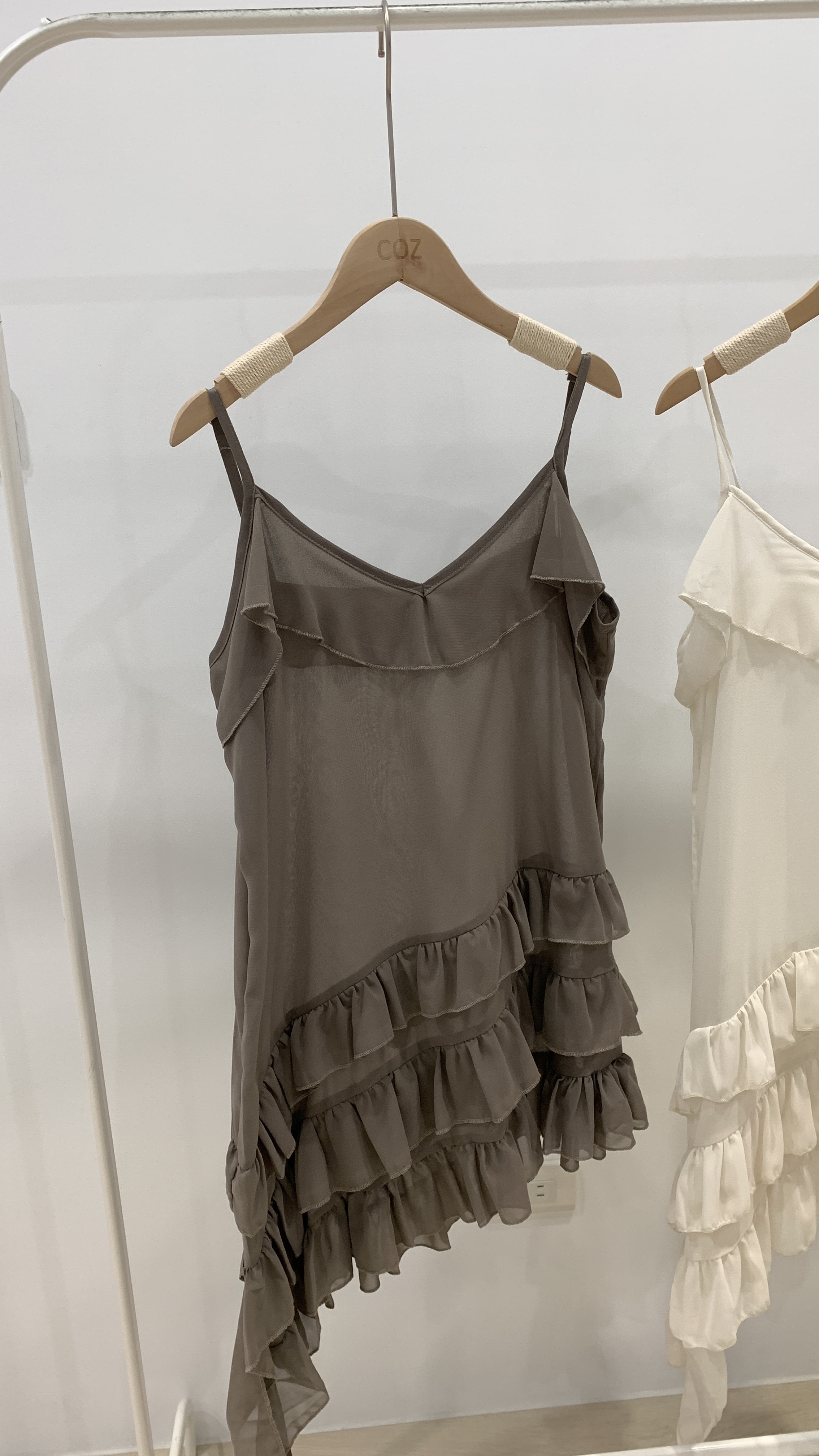 不規則蛋糕裙擺細肩長上衣 _27922