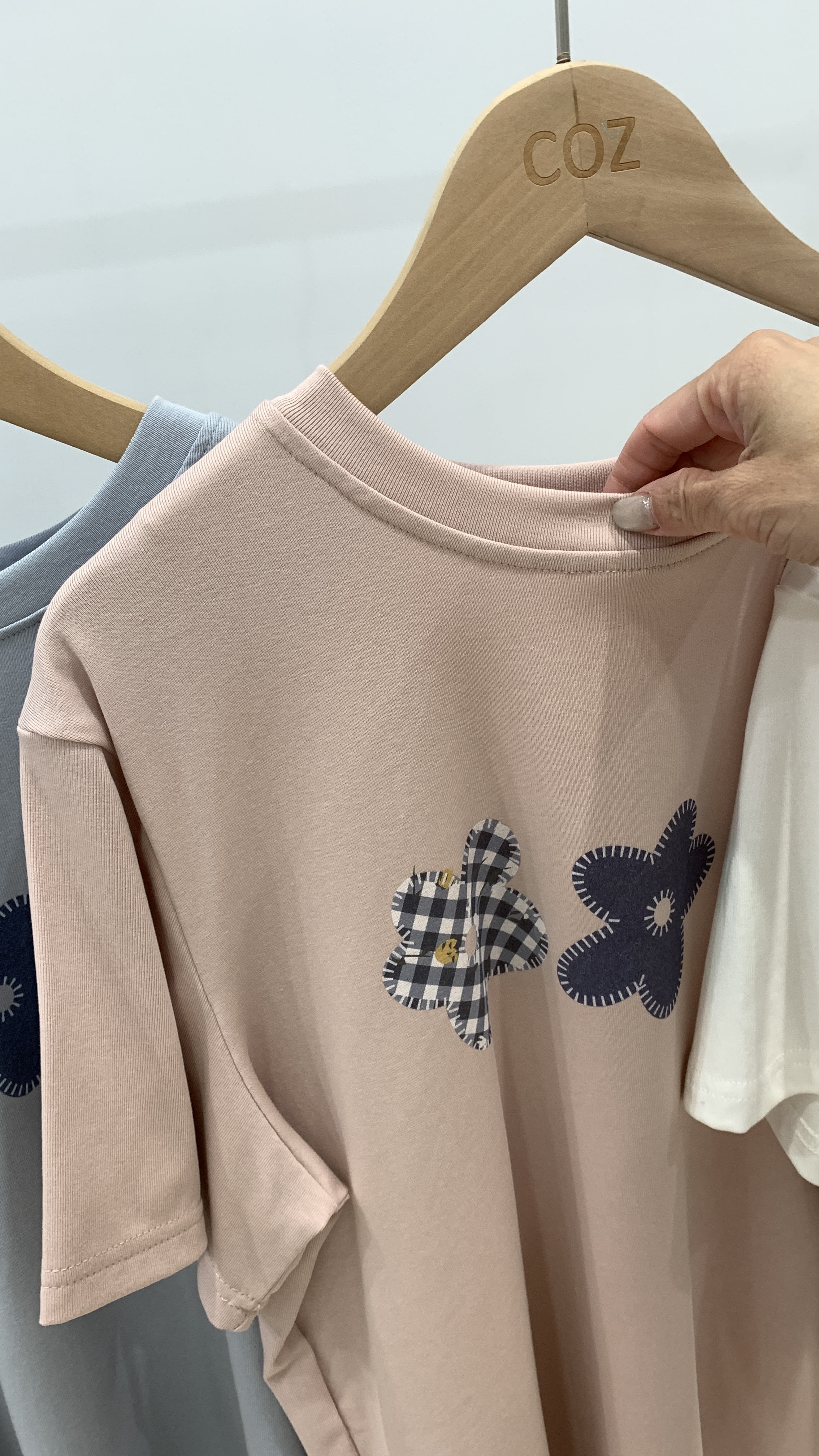 面料100分的3朵小花Tee (中版) _30053