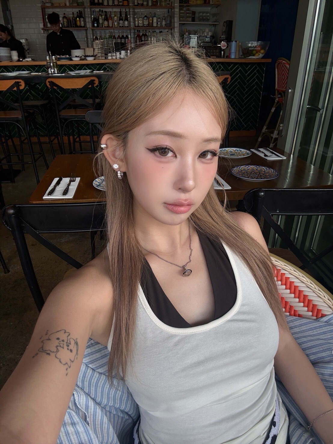 必收款！透膚彈性修身背心