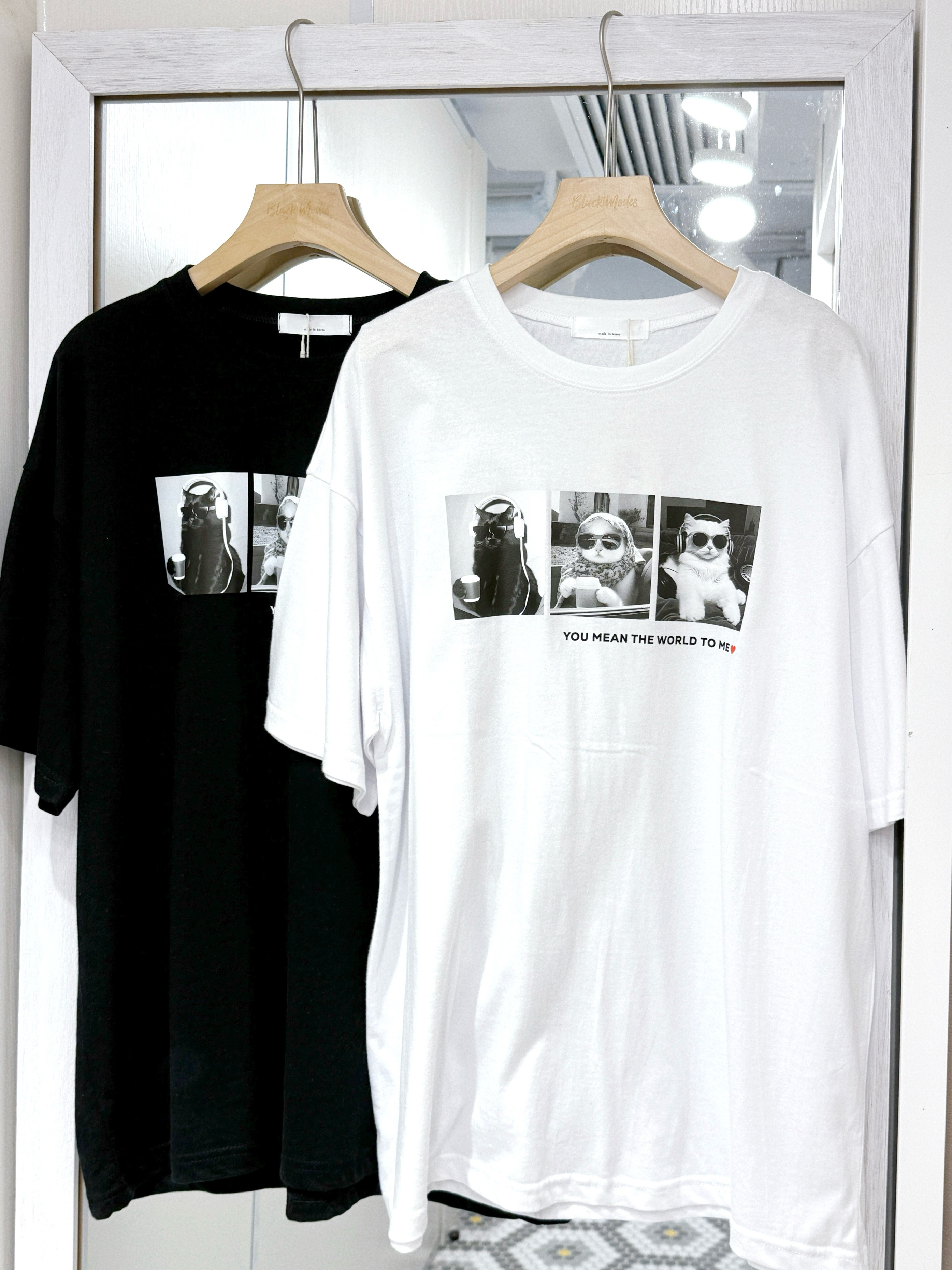 T1325｜复古型格貓貓黑超TEE₊˚𓏲 . 🐈‍⬛