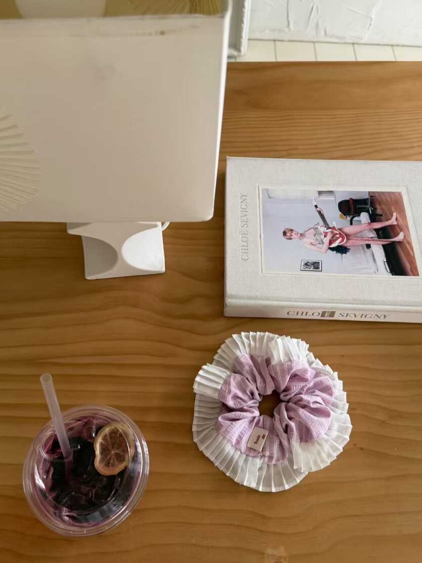 26B303 櫻花粉條紋髮圈