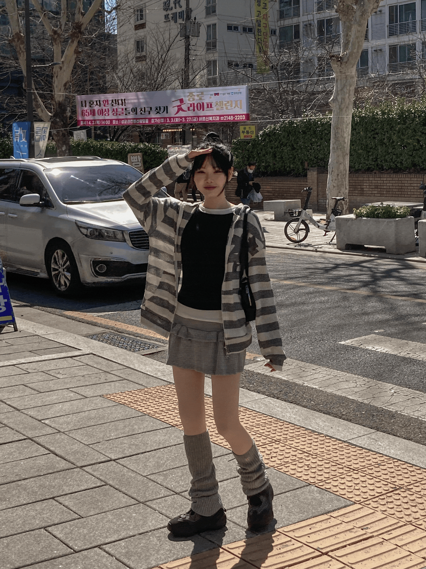 Hand-drawn Star Knit Zip Hoodie〈🇰🇷DAY 1〉