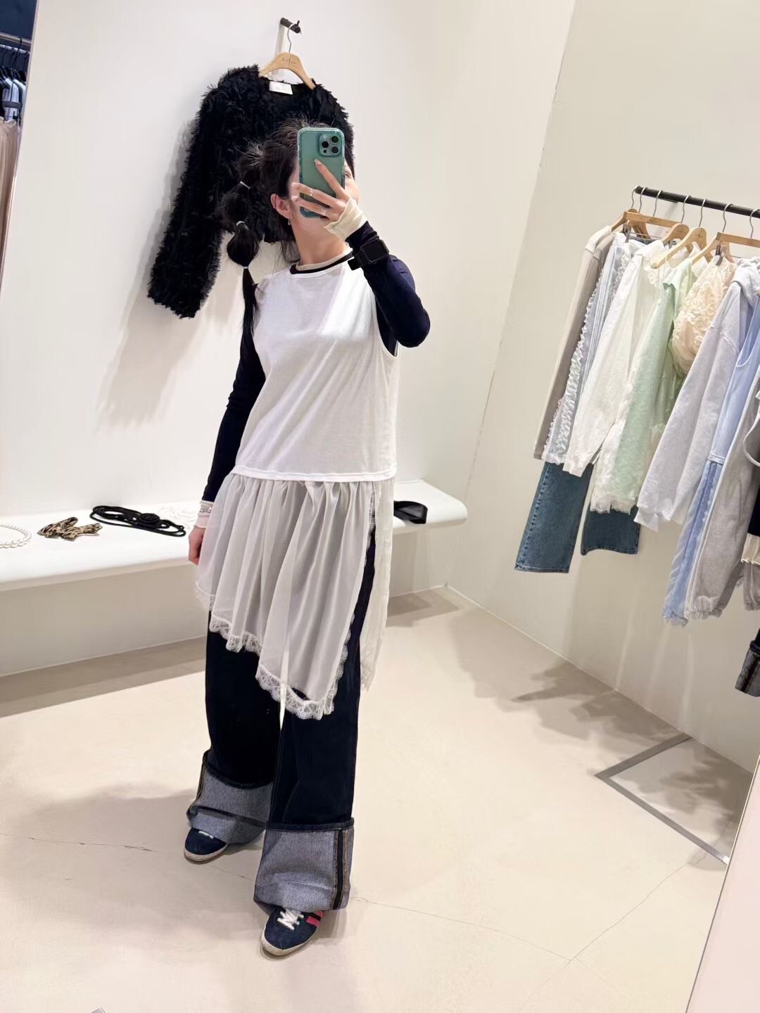 拼接斜切歐根紗裙擺圓領長版上衣 / 3色