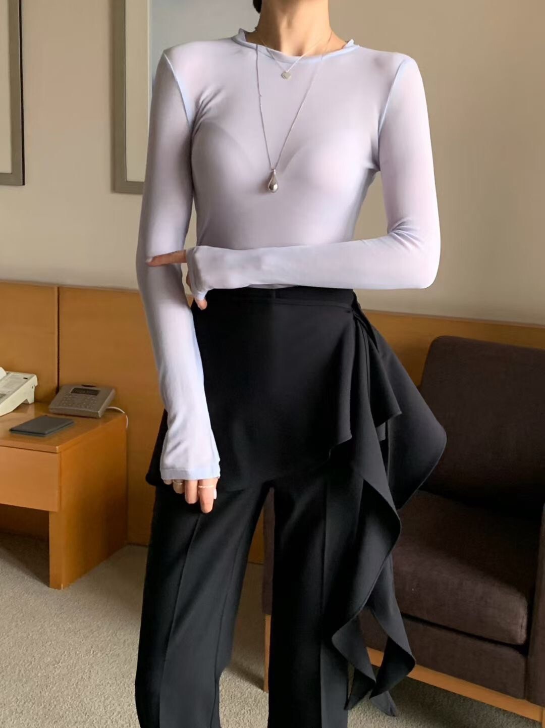 荷葉滾邊織帶造型短裙西裝喇叭褲-S-M / 2色