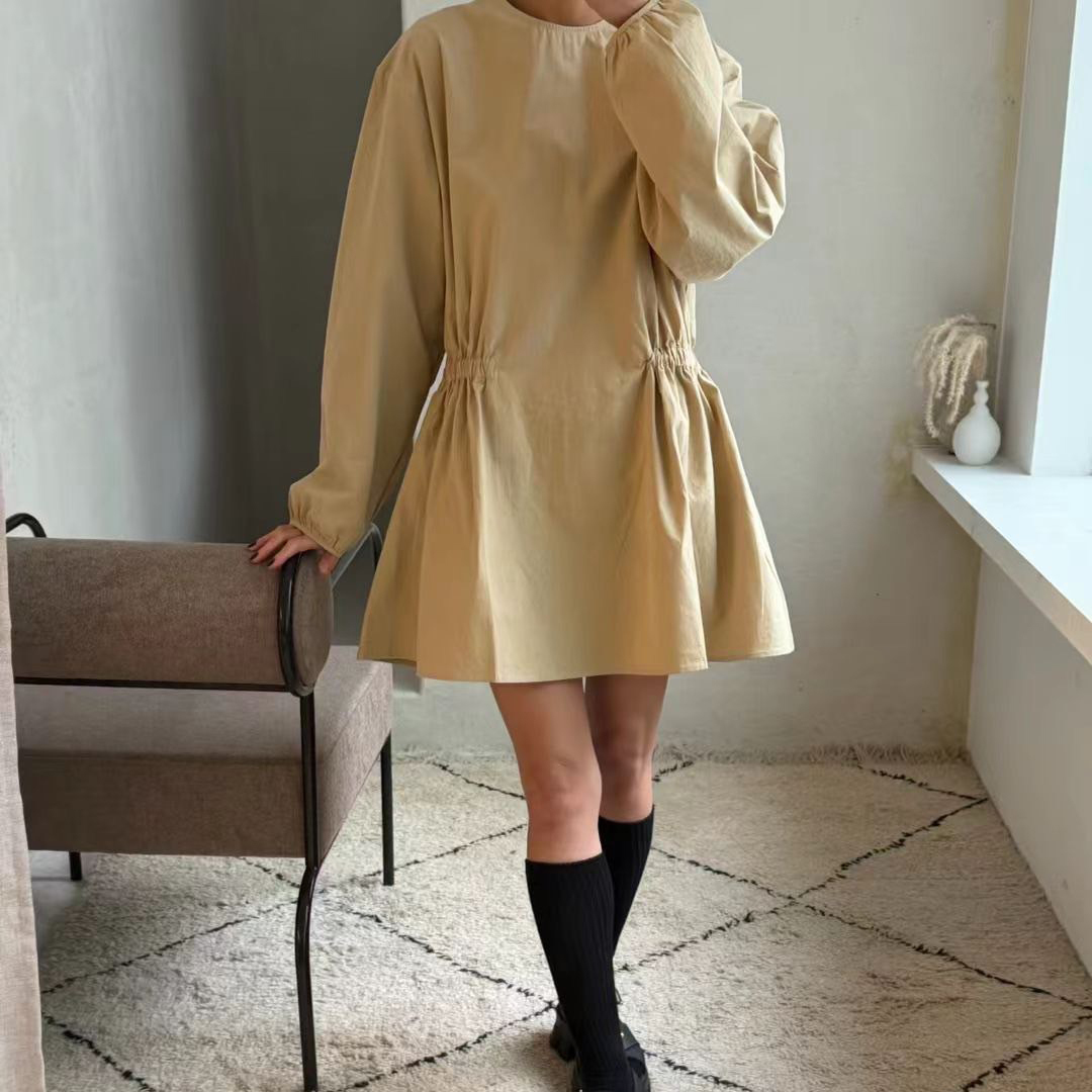 兩側抓摺收腰傘擺造型圓領短洋裝 / 3色
