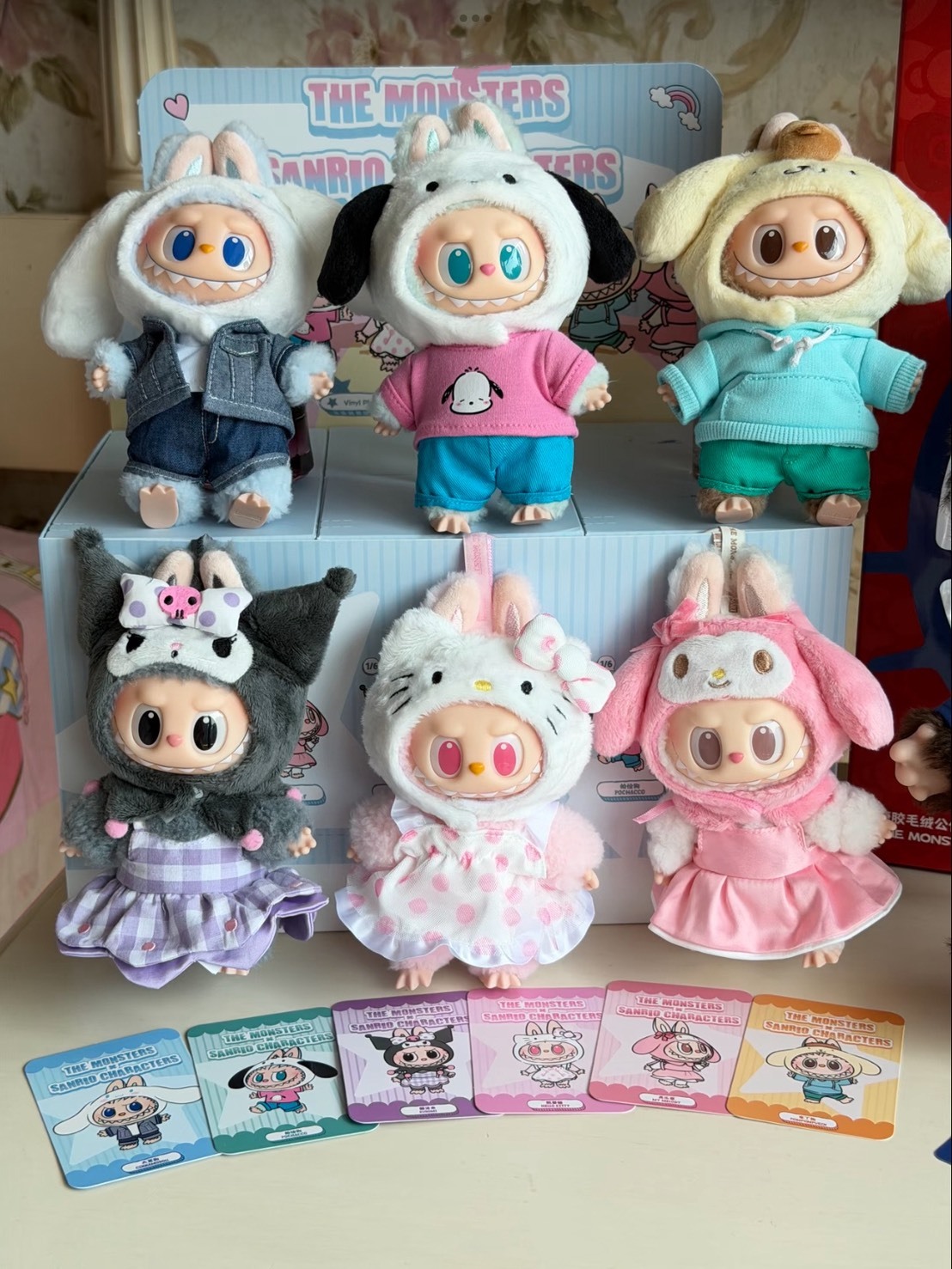 【預購】POPMART 泡泡瑪特 THE MONSTERS LABUBU x Sanrio Characters 系列 夢幻聯乘盲盒 搪膠毛絨