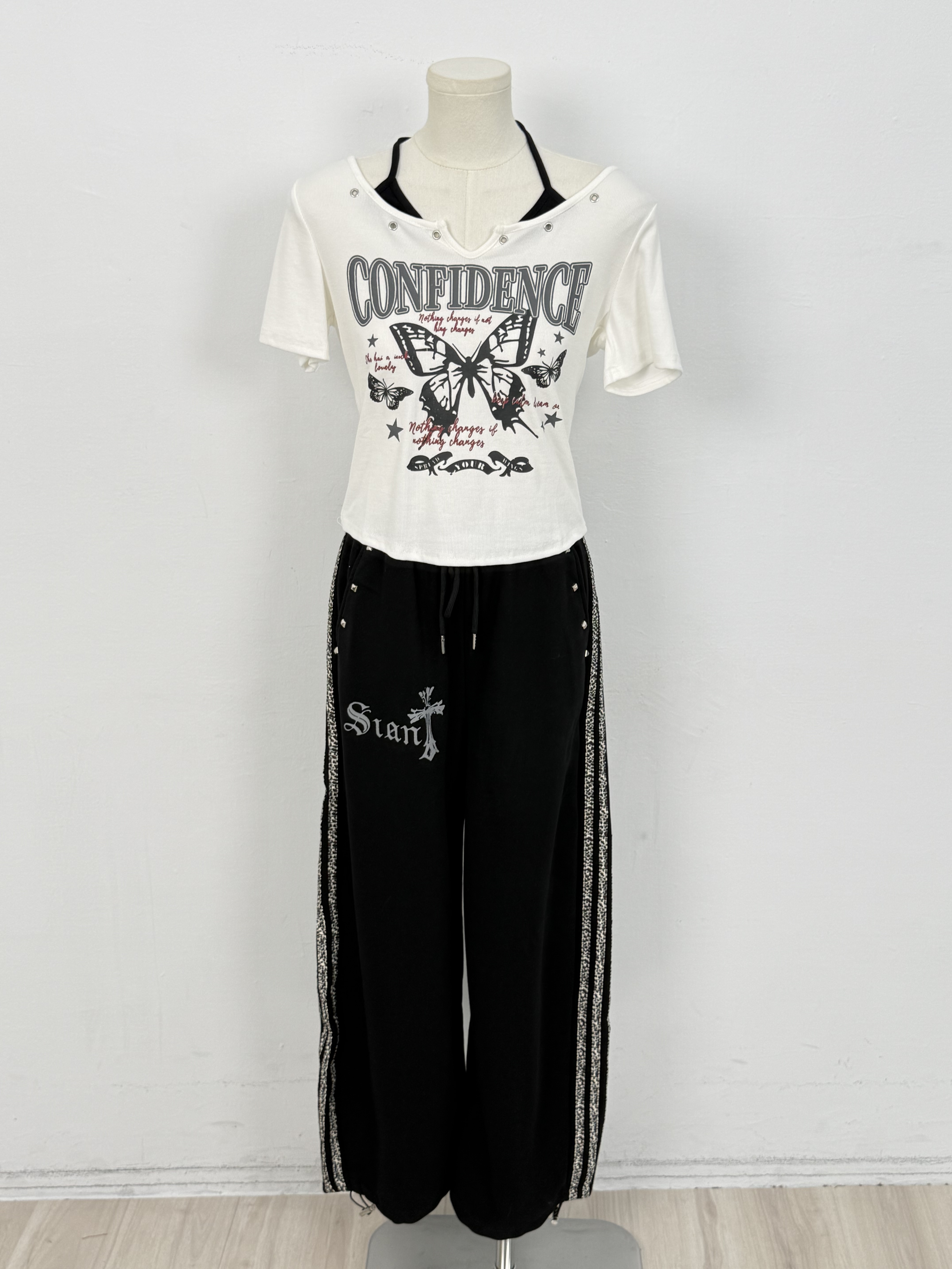 B09美式復古卯釘豹紋設計棉褲