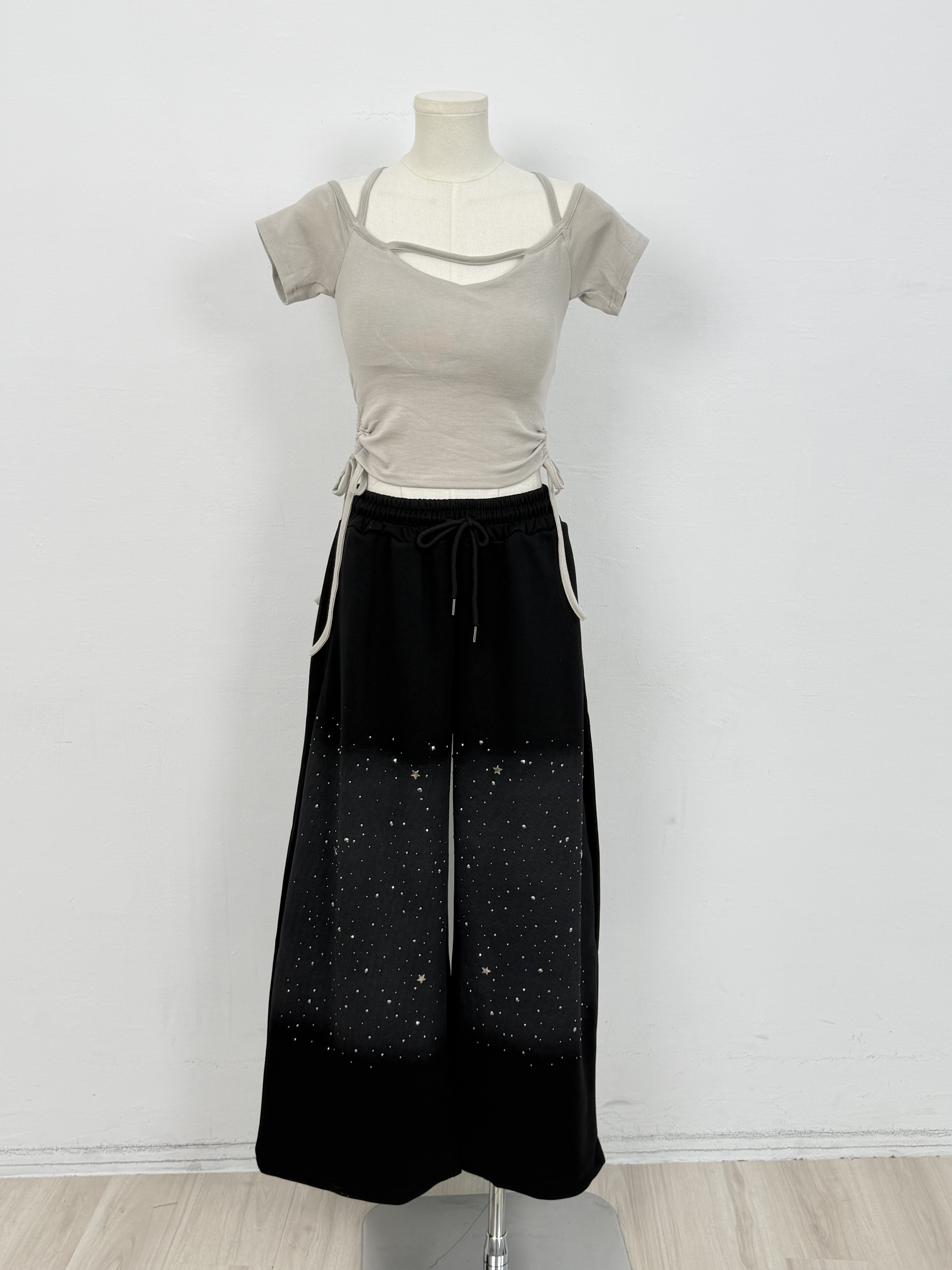 B36復古燙鑽刷色設計闊腿棉褲