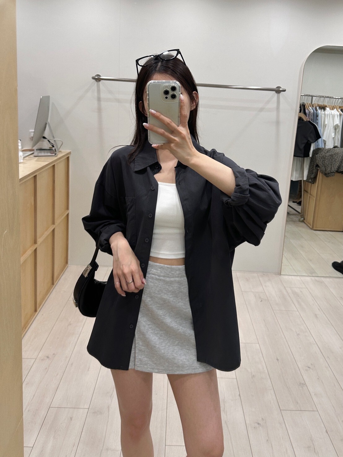 挺版薄料寬鬆大襯衫