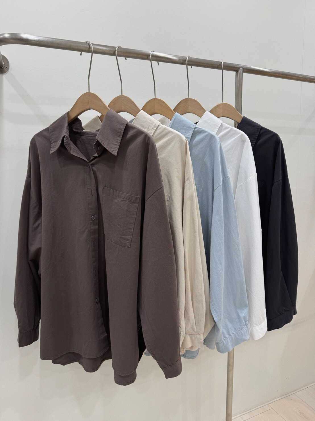 挺版薄料寬鬆大襯衫