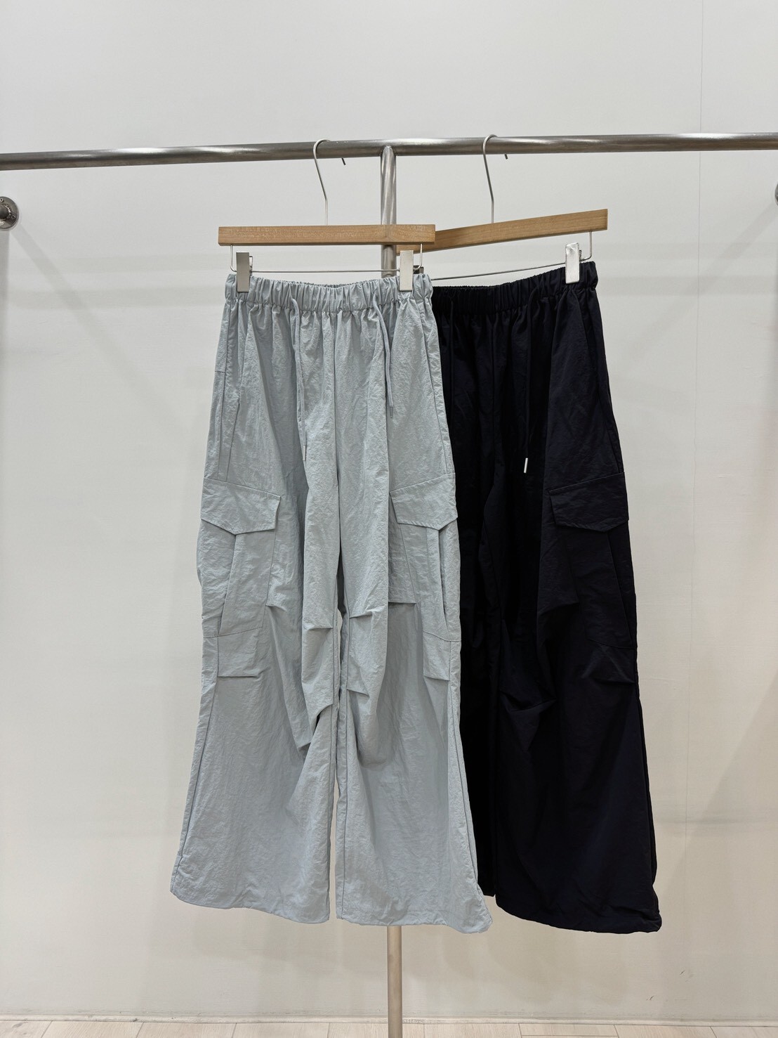 輕鬆隨性挺版寬鬆刷刷褲