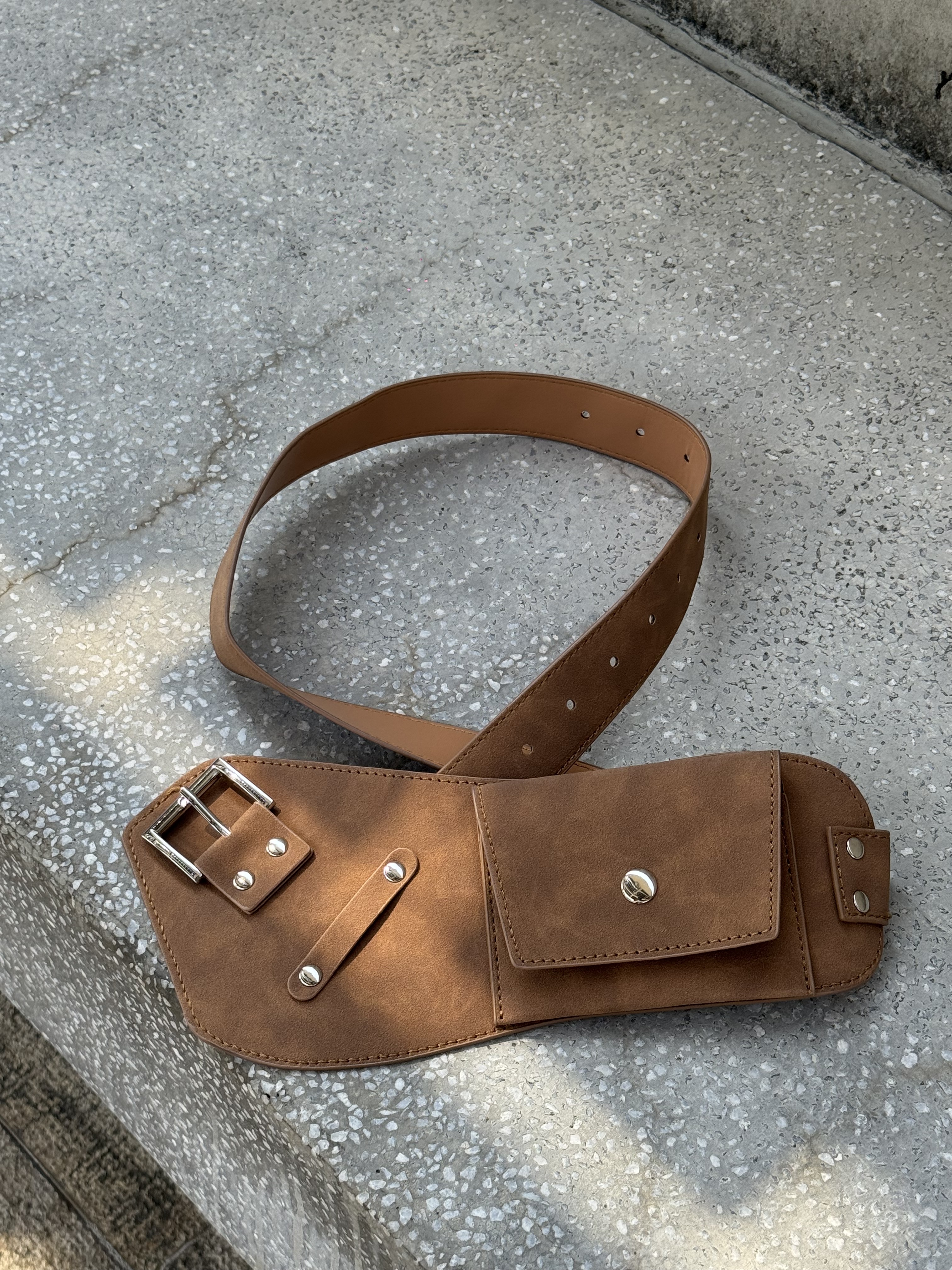 (訂購)猄皮個性腰帶 AC260302(杏/黑)