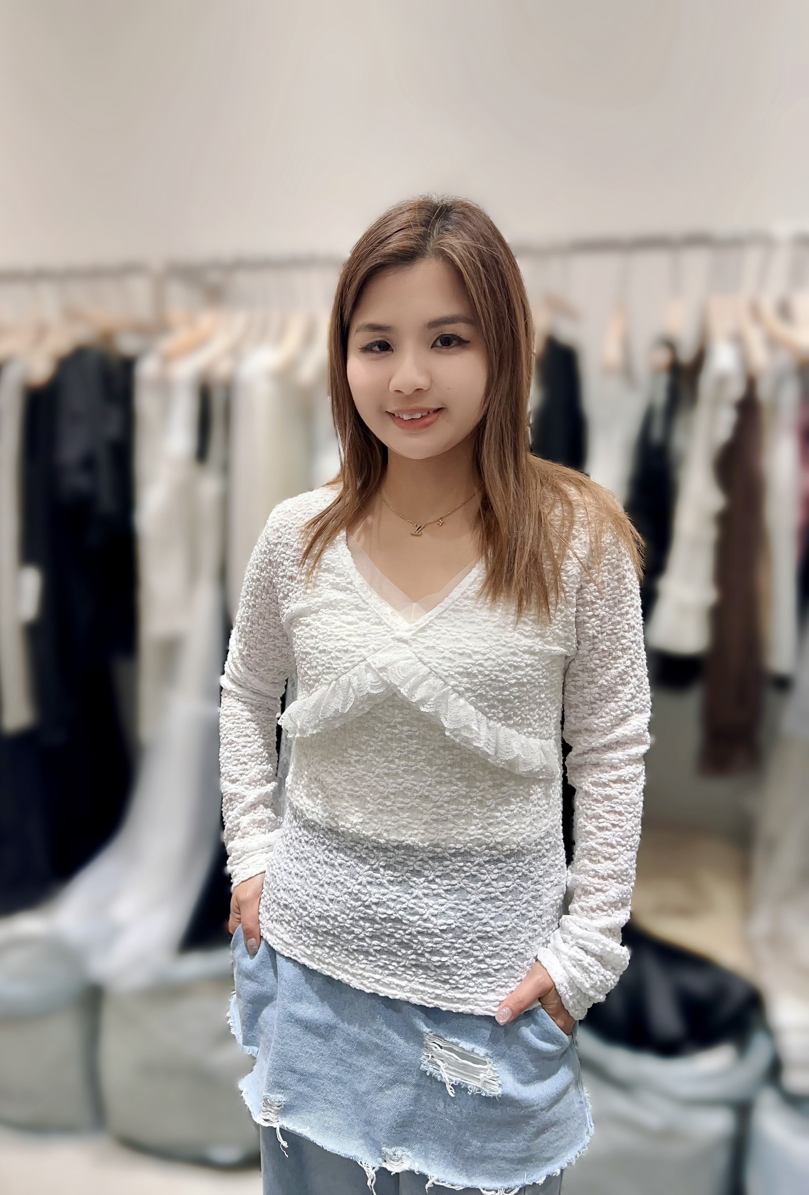 RL19  LACE  打底  胸 34-46 長22  $489 (一口價)