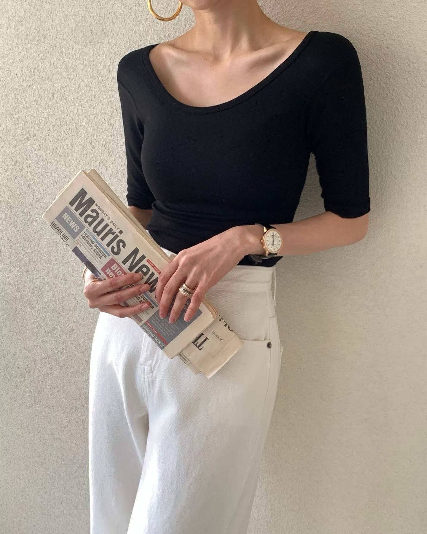 大U領五分袖上衣