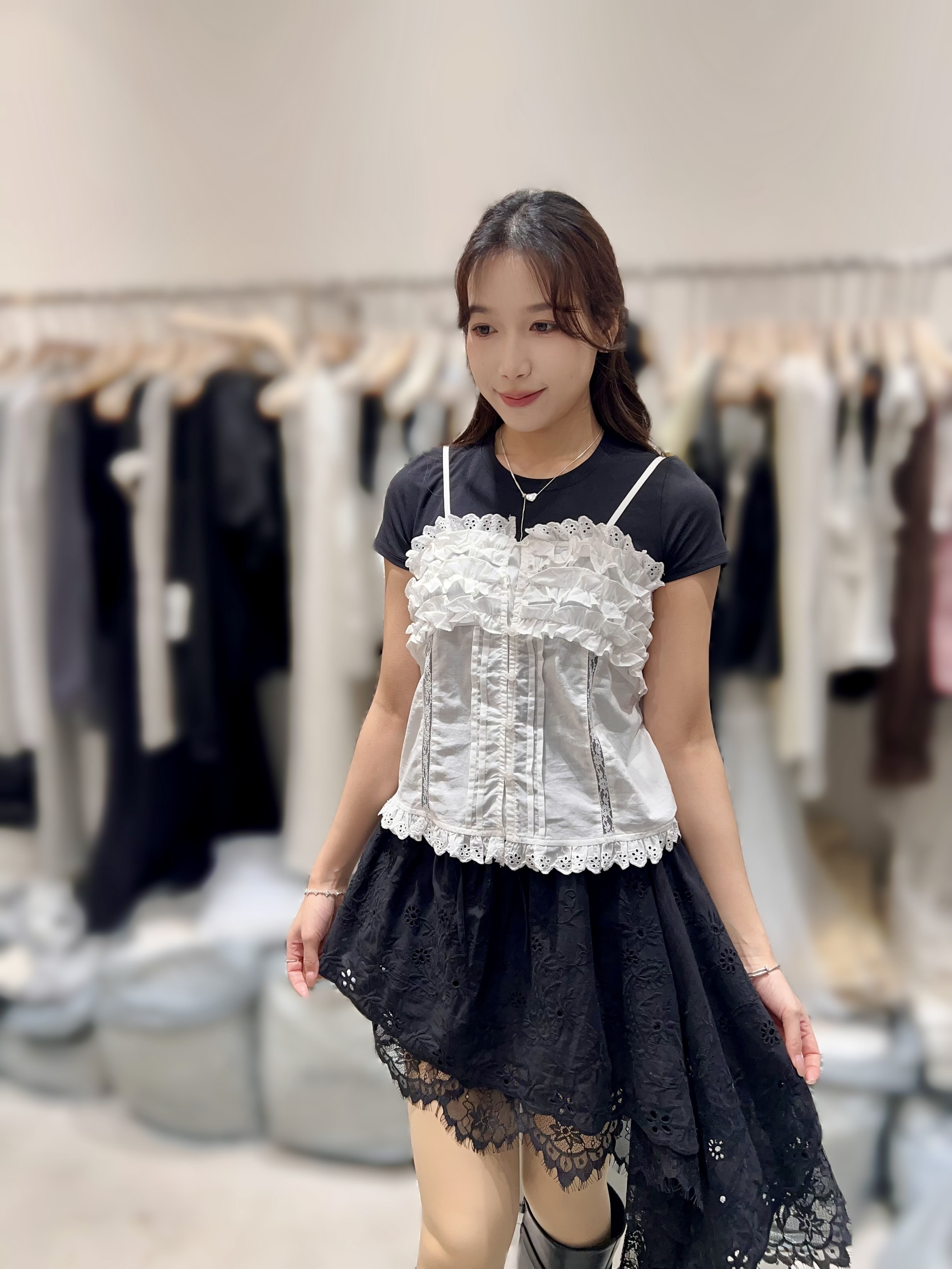 RL03  吊帶（不連打底）胸 32-38 長21 $509 (一口價)