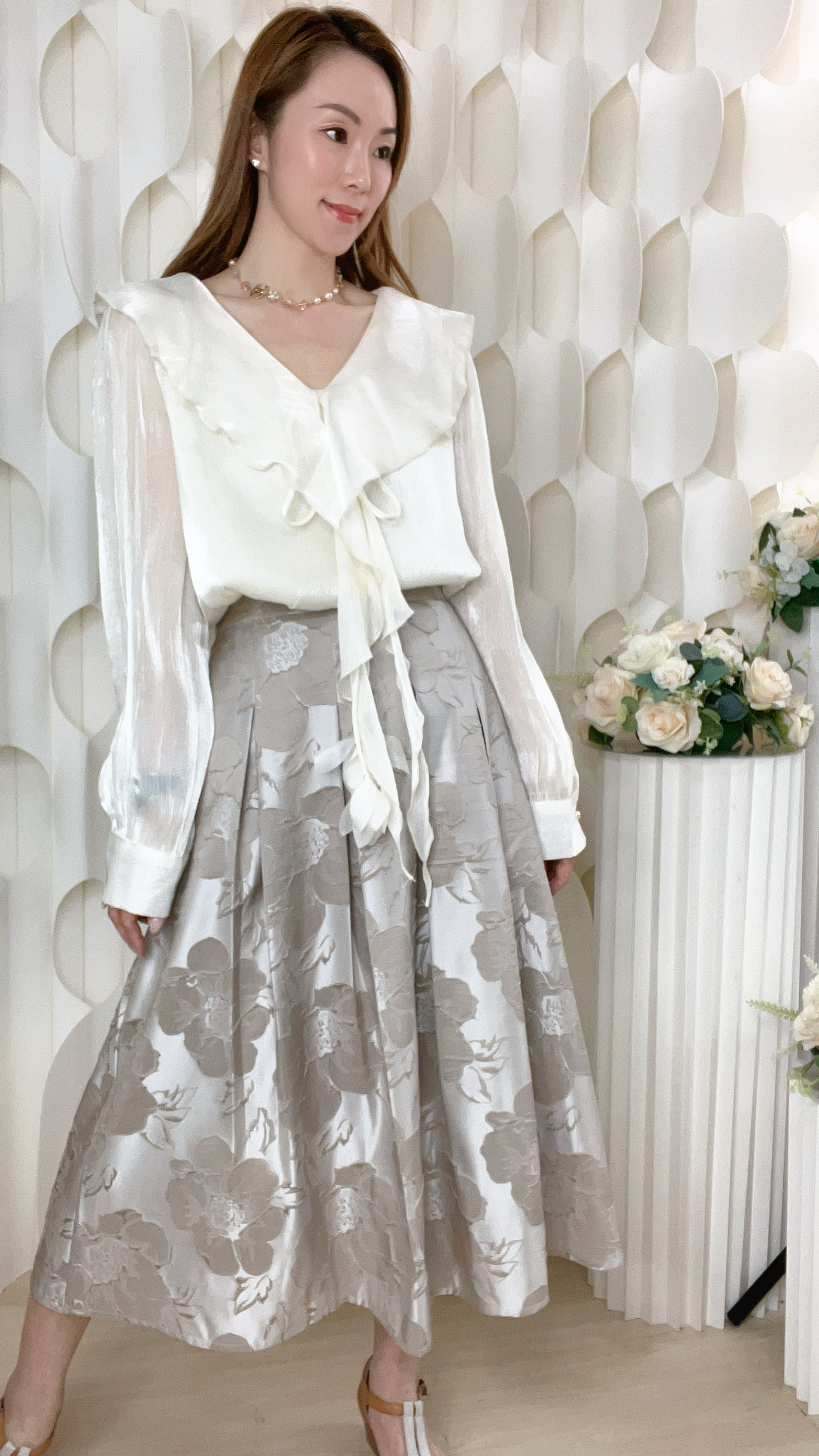 暗紋刺綉壓褶綢緞半截裙(腰26-32 臀44 長31吋) 2001 #1903clo